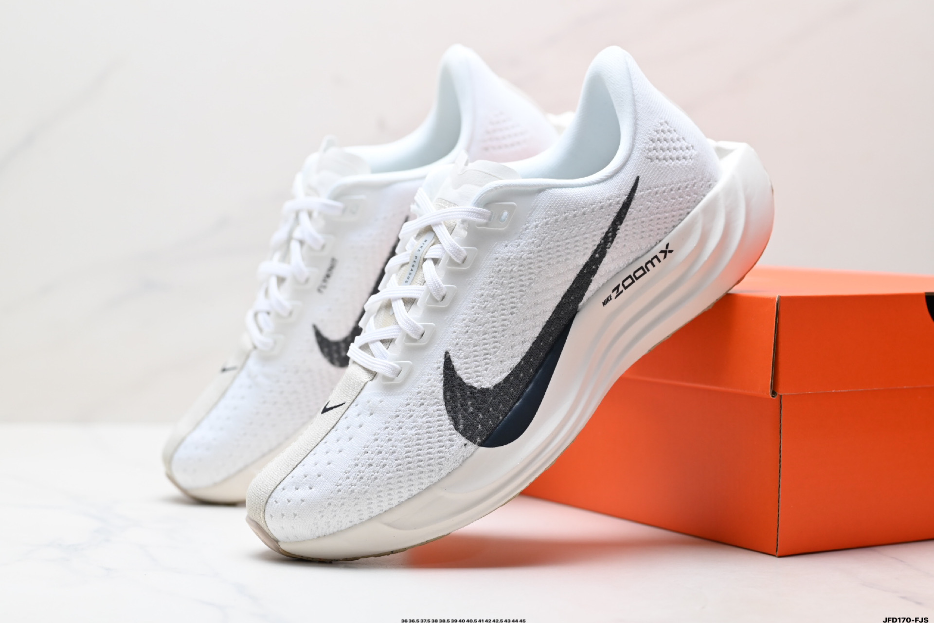 Nike Air Zoom Pegasus Plus 耐克飞马加强版系列低帮马拉松休闲运动慢跑鞋 FQ7262-004