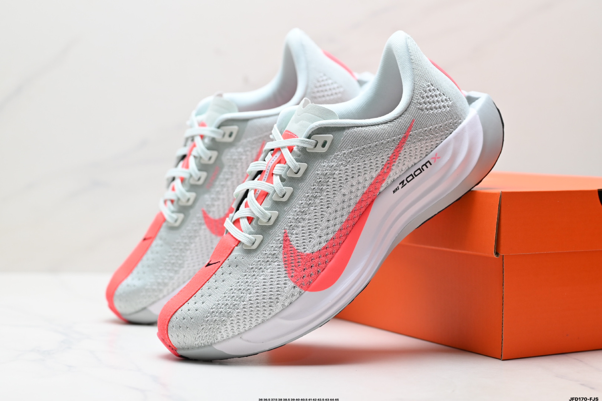 Nike Air Zoom Pegasus Plus 耐克飞马加强版系列低帮马拉松休闲运动慢跑鞋 FQ7262-004