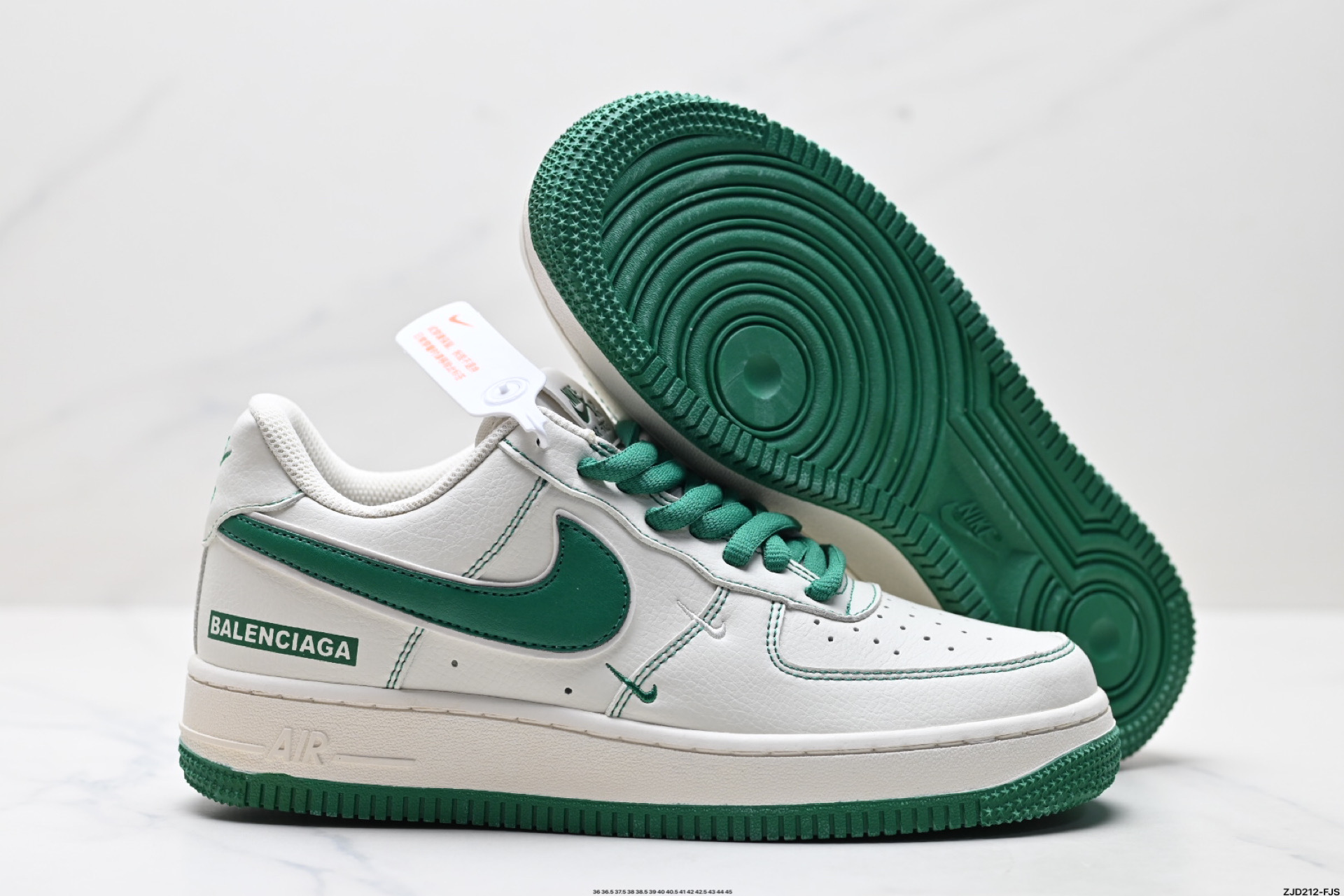 250 NIKE AIR FORCE 1‘07 FR0538-093