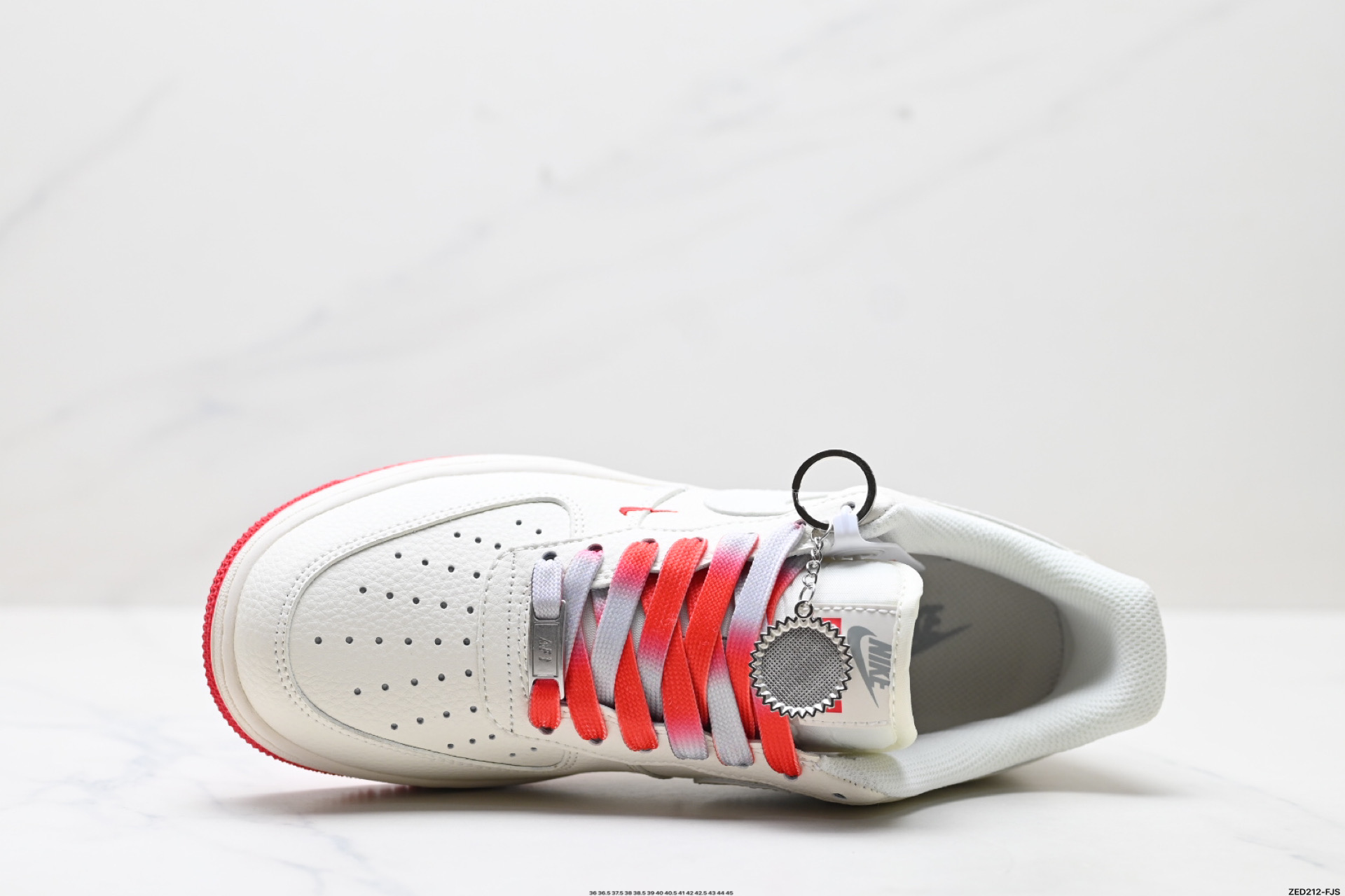 270 NIKE AIR FORCE 1‘07 XX3168-157