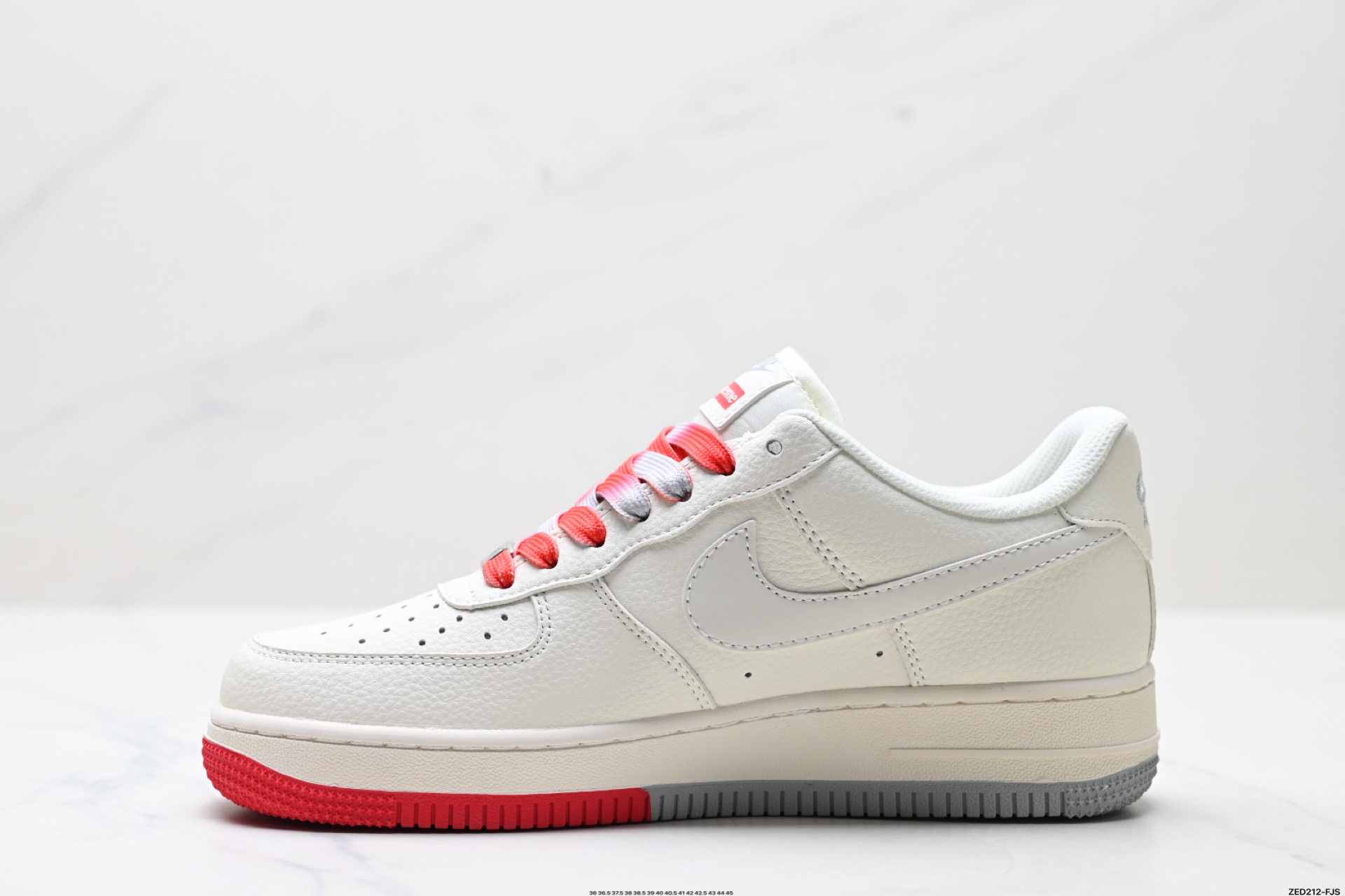 270 NIKE AIR FORCE 1‘07 XX3168-157