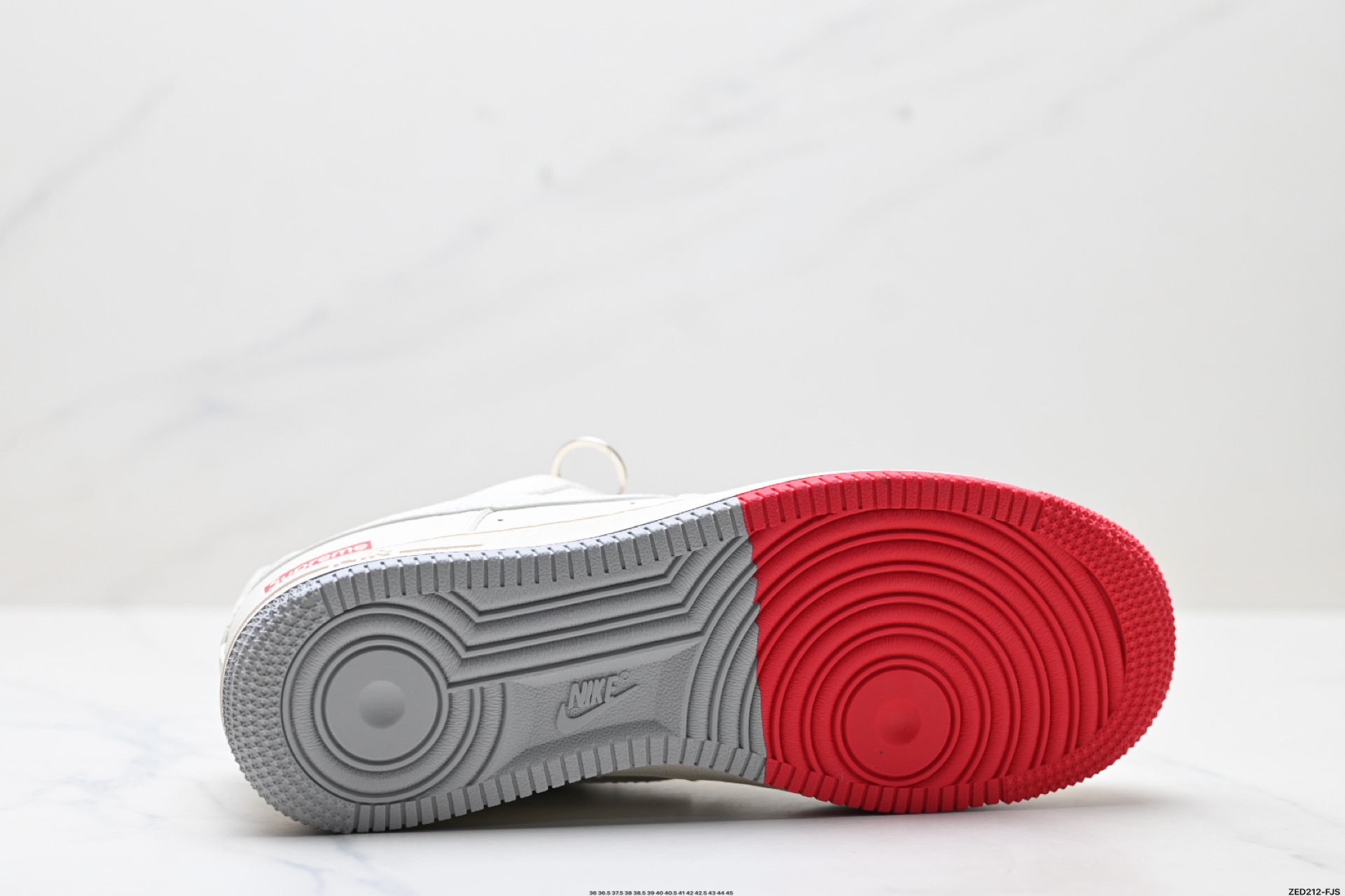 270 NIKE AIR FORCE 1‘07 XX3168-157