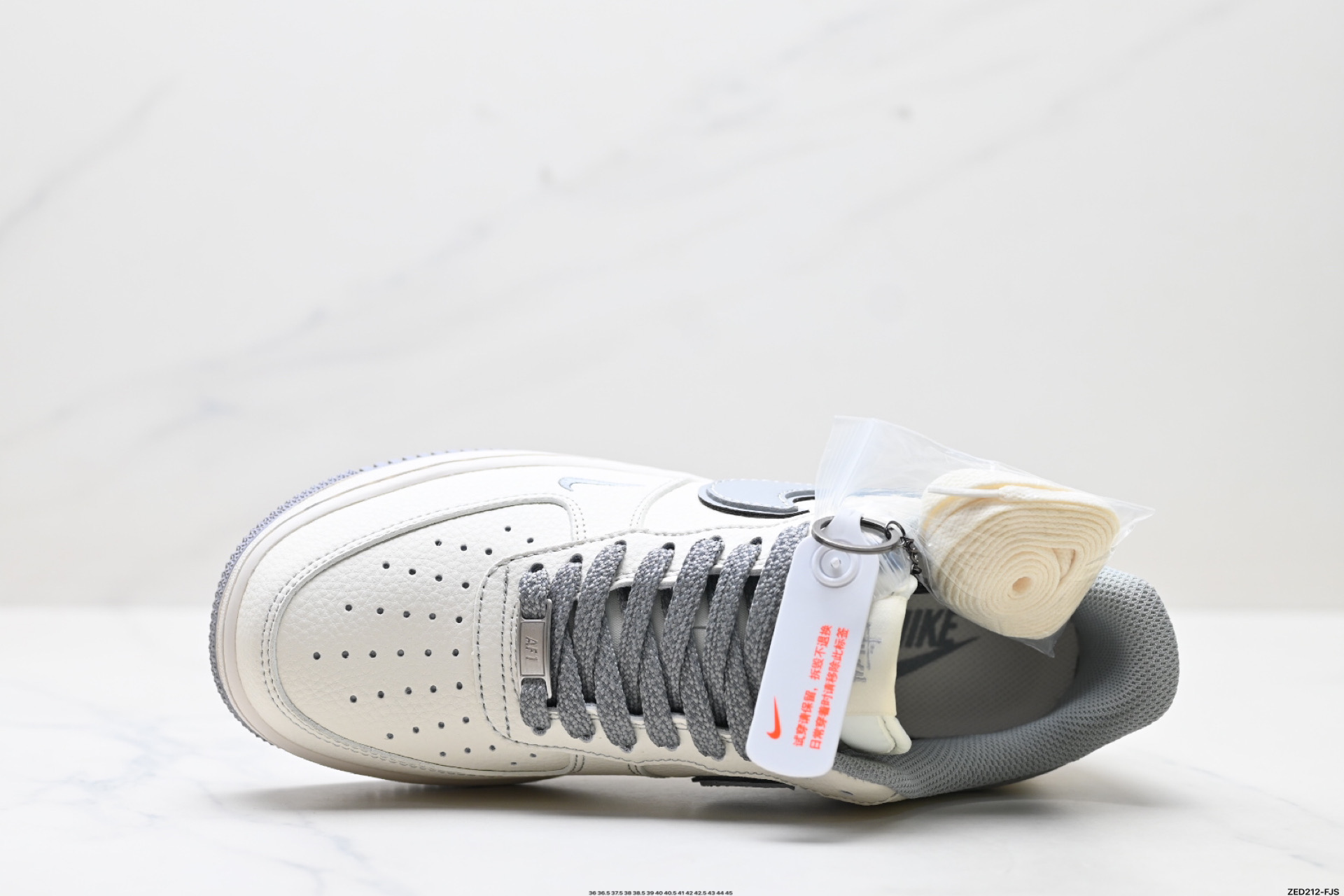 270 NIKE AIR FORCE 1‘07 HH7518-060
