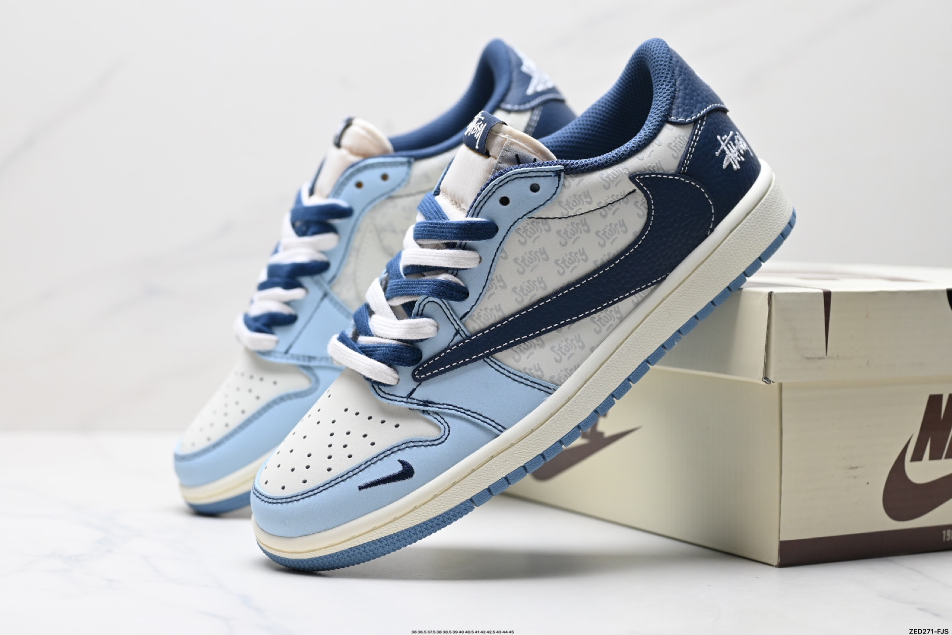 Nike Air Jordan 1 x Travis Scott AJ1倒勾 乔一倒钩 ‘DIY’定制 耐克 低帮文化篮球鞋 XZ5749-010
