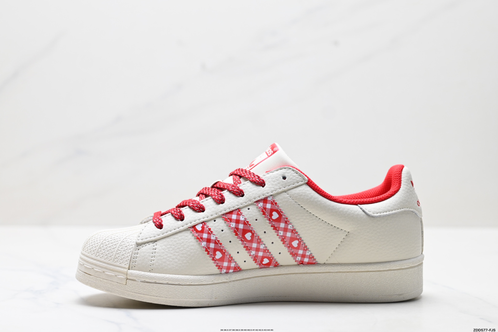 💰260
公司级✅Adidas Originals Superstar 阿迪达斯 三叶草 贝壳头’DIY’系列低帮经典百搭休闲运动板鞋
原装头层材料 用料绝不含糊 独家版型蒸餾加工帶來的是更好的视觉和脚感体验 清洁度 电绣工艺 皮料切割干净无任何毛边 细节完美
货号:XG0002
尺码:36 36.5 37 38 38.5 39 40 40.5 41 42 42.5 43 44 45
ID:ZDD577-FJS