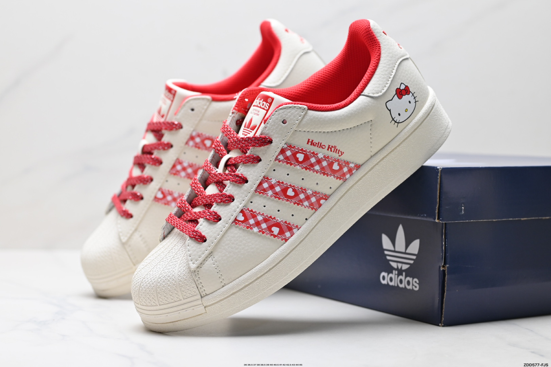 💰260
公司级✅Adidas Originals Superstar 阿迪达斯 三叶草 贝壳头’DIY’系列低帮经典百搭休闲运动板鞋
原装头层材料 用料绝不含糊 独家版型蒸餾加工帶來的是更好的视觉和脚感体验 清洁度 电绣工艺 皮料切割干净无任何毛边 细节完美
货号:XG0002
尺码:36 36.5 37 38 38.5 39 40 40.5 41 42 42.5 43 44 45
ID:ZDD577-FJS