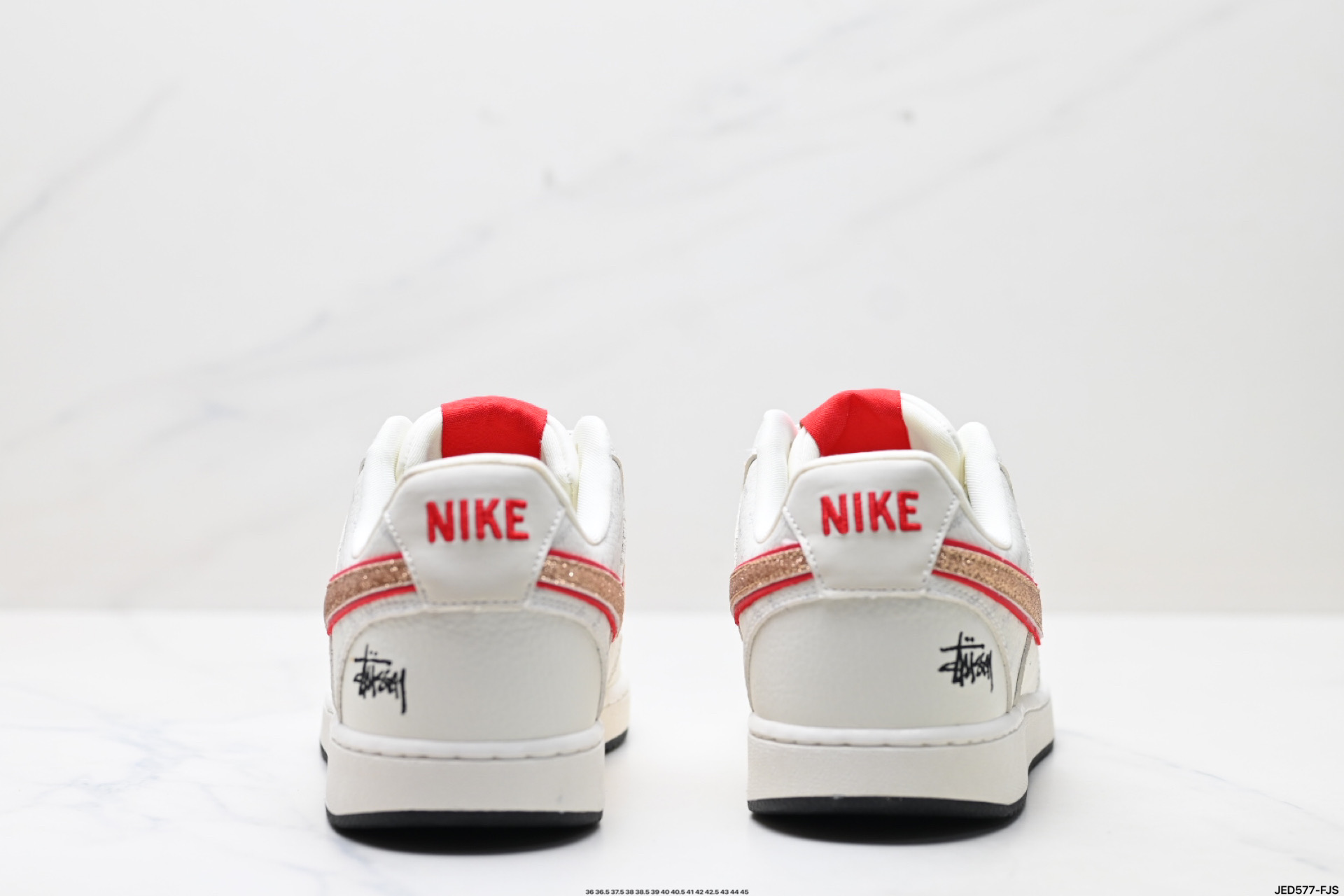 💰190
公司级✅NIKE COURT VISION LO 低帮百搭 透气休闲运动板鞋 
兼顾舒适脚感和出众风范 演绎匠心之作 结构性的支撑贴合感结合复古篮球设计 
电绣工艺 皮料切割干净无任何毛边 细节完美
货号:FD5188-113
尺码:36 36.5 37.5 38 38.5 39 40 40.5 41 42 42.5 43 44 45
ID:JED577-FJS