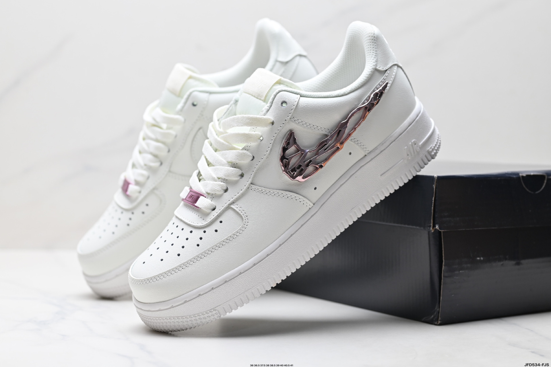 耐克Nike Air Force 1“07 LX空军一号低帮百搭休闲运动板鞋 F1686-161