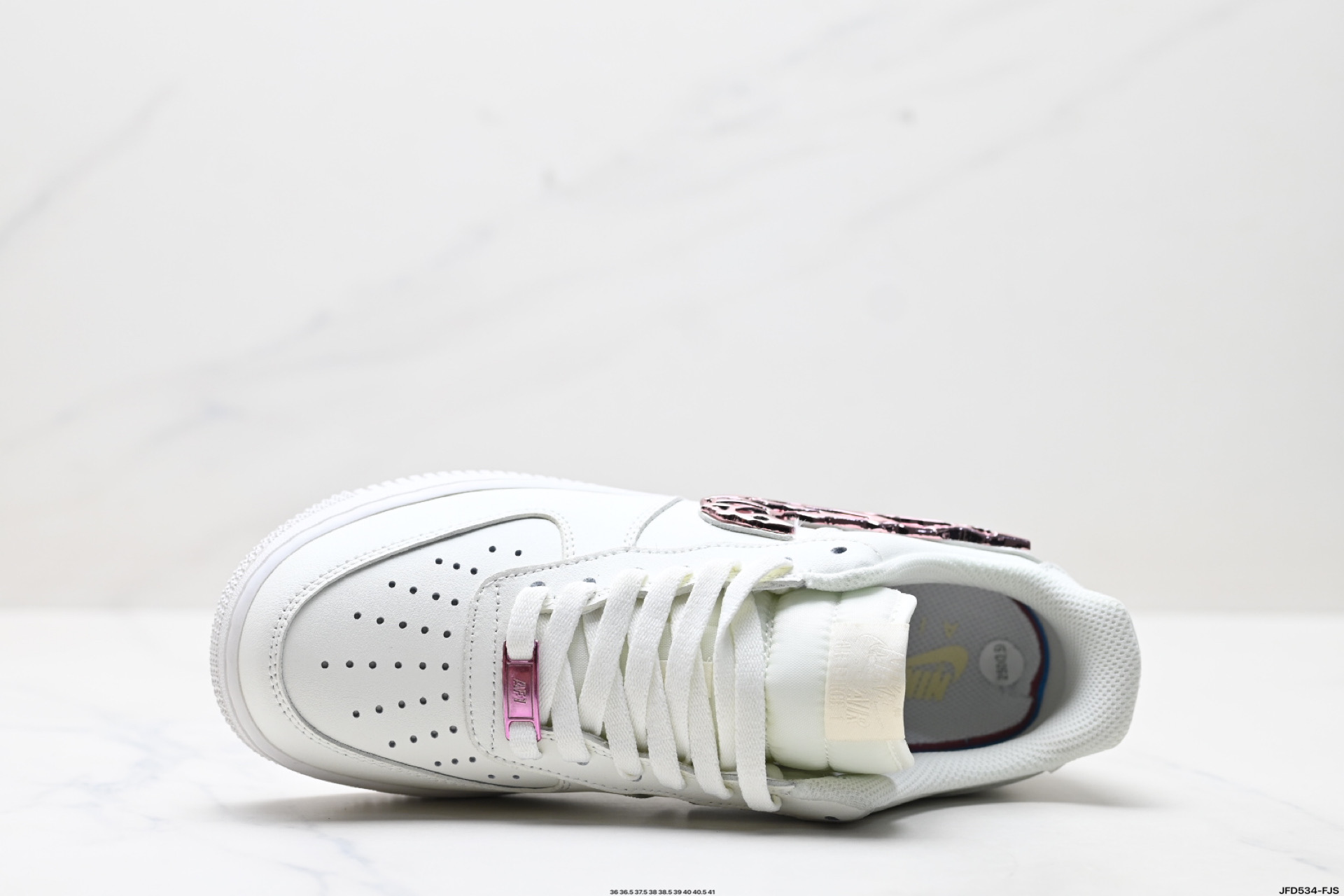 耐克Nike Air Force 1“07 LX空军一号低帮百搭休闲运动板鞋 F1686-161