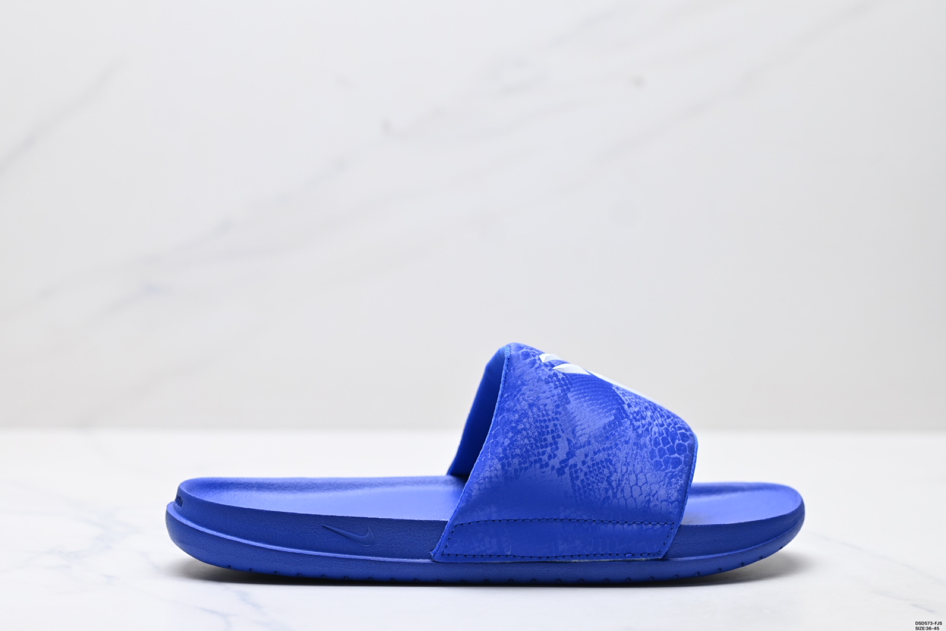 100 Nike Kobe Offcourt Slide 时尚舒适 防滑防磨一字拖鞋 男女同款 lF2870-400