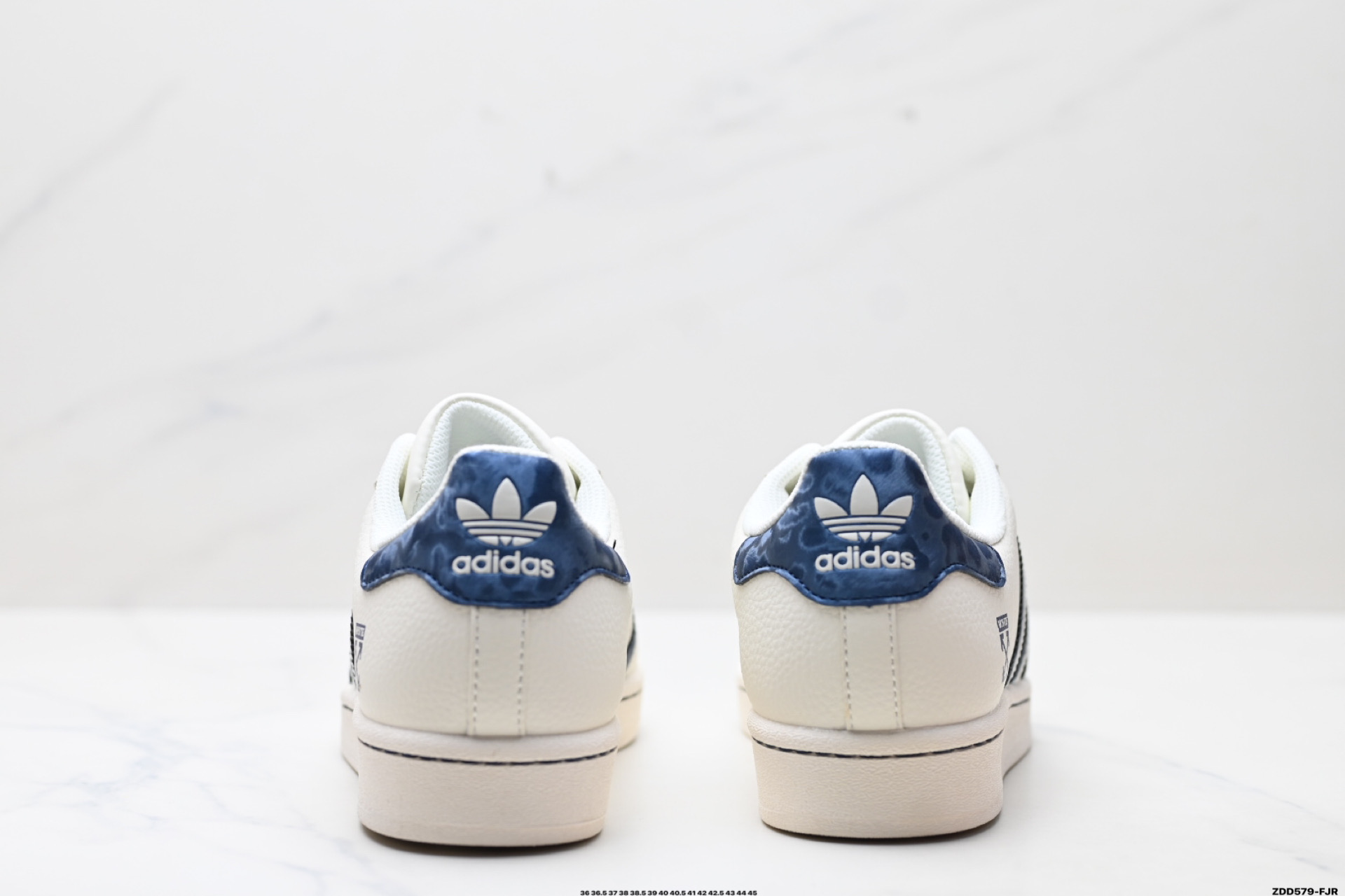 240 Adidas Originals Superstar 阿迪达斯 三叶草 贝壳头’DIY’系列低帮经典百搭休闲运动板鞋 HS3074