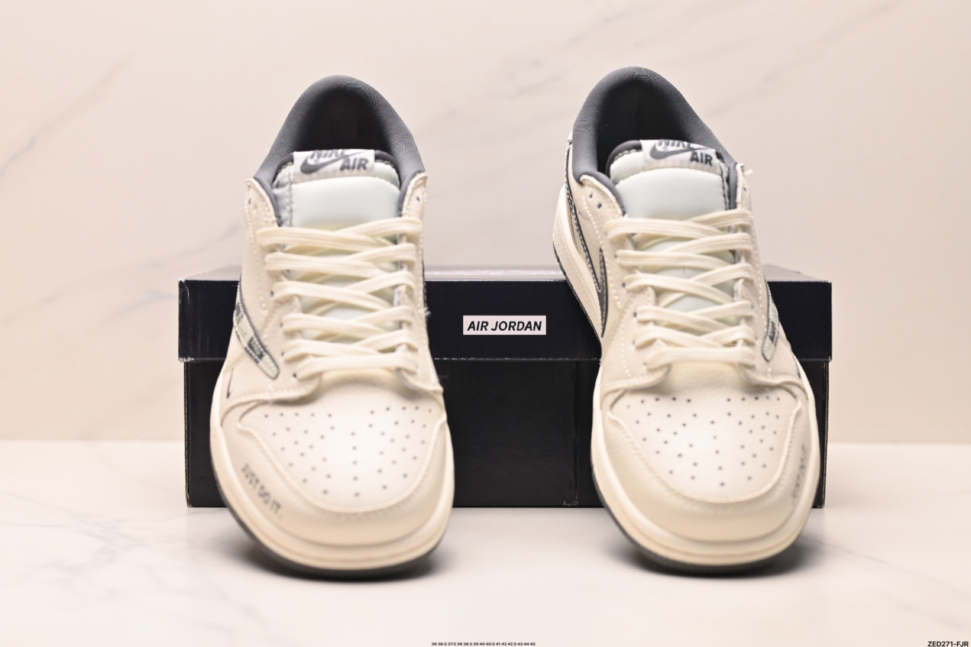 270 Nike Air Jordan 1 x Travis Scott AJ1倒勾 乔一倒钩 ‘DIY’定制 耐克低帮文化篮球鞋 LD2025-021
