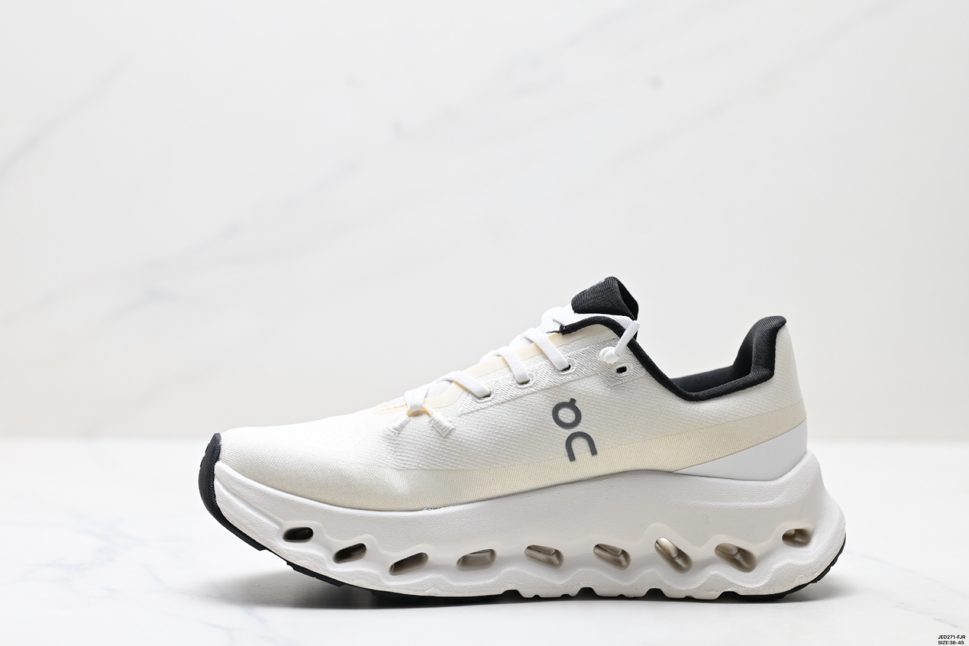 Zapatillas On Cloudtilt Blancas: Ligeras y Cómodas para el Día a Día 4 i1747588197105 7811 0 2
