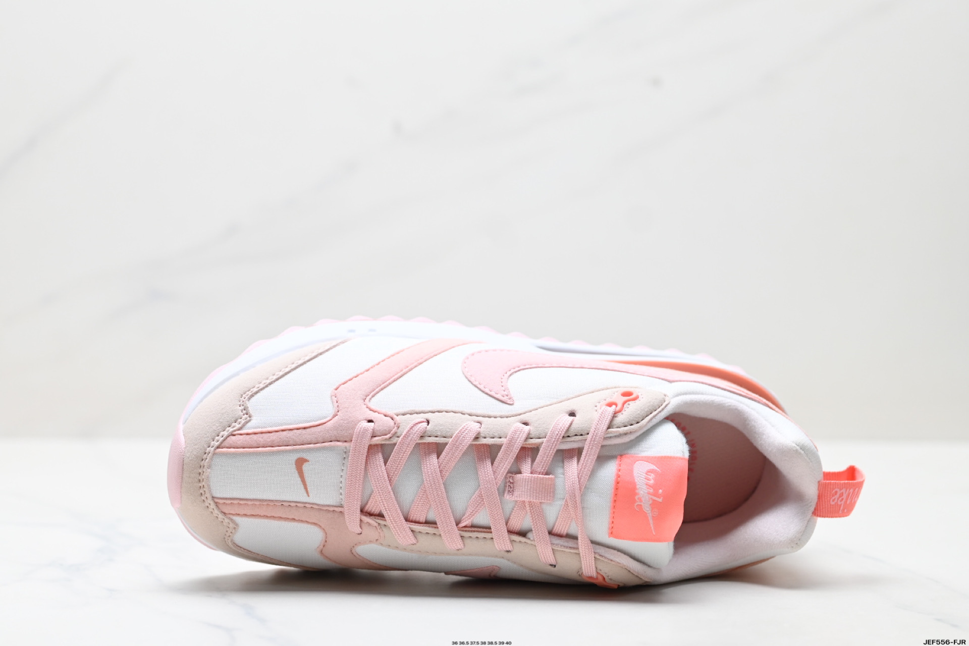 Nike Air Max Dawn: Comodidad y Estilo Retro para tu Día a Día 3 i1747588482143 6649 0 1