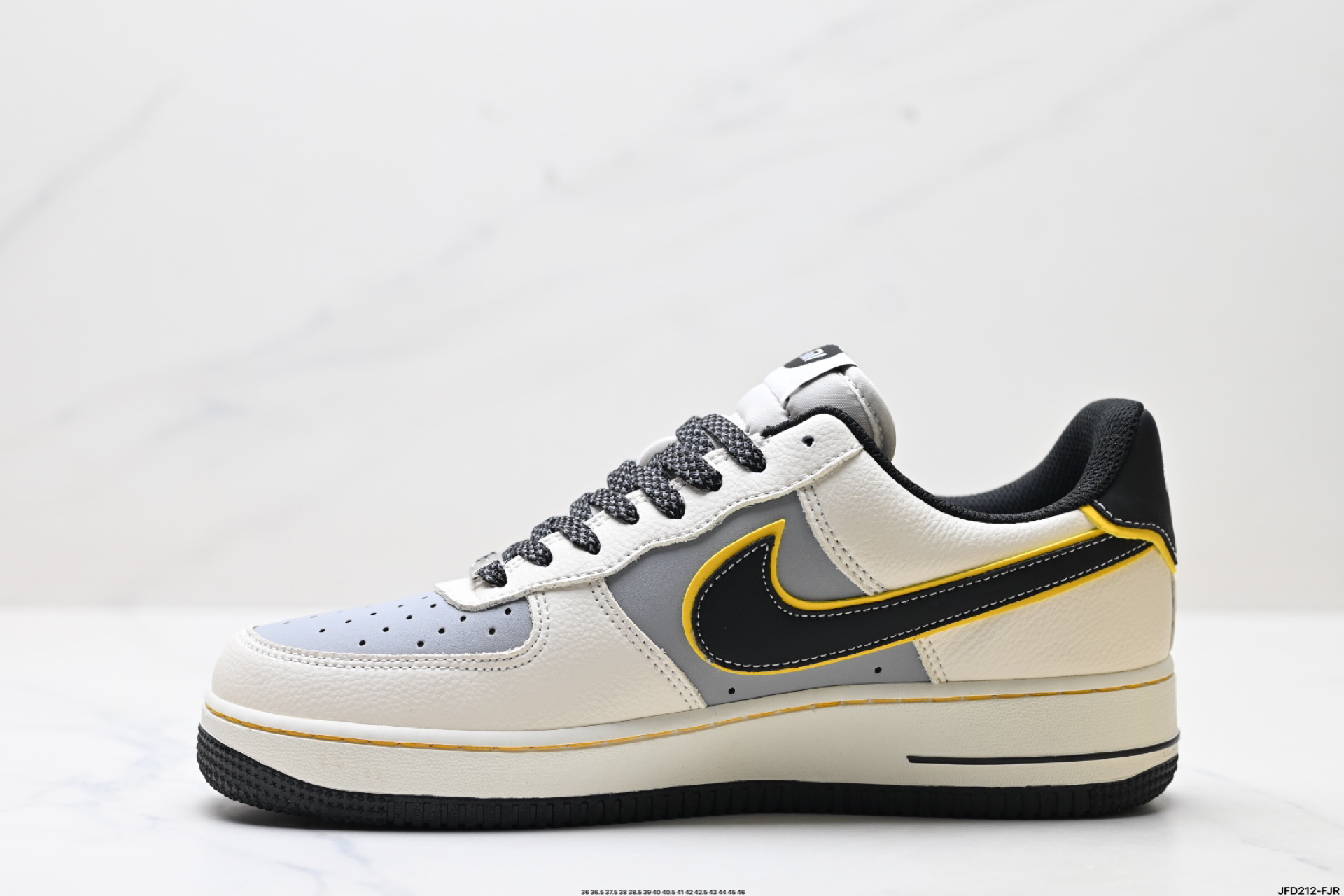 180 耐克Nike Air Force 1“07空军一号低帮百搭休闲运动板鞋 XX3168-165