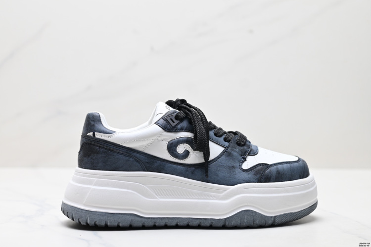 Gucci CC Dirty Sneakers: Cyber Distressed Look, Thick Sole, and Stylish 1 Gucci CC Dirty Sneakers: Cyber Distressed Look, Thick Sole, and Stylish