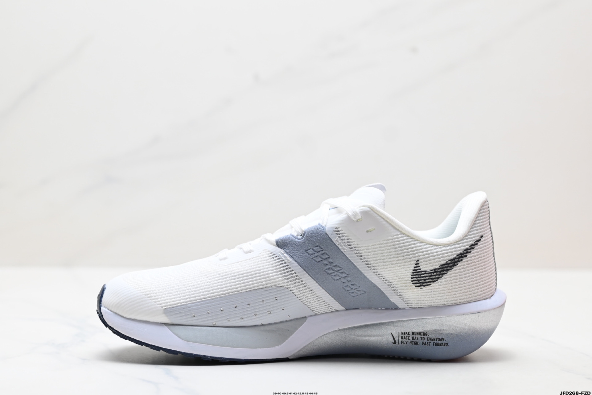 200 耐克NIKE AIR ZOOM RIVAL FLY 4超弹透气轻量跑步鞋鞋款搭载 FV6040-102