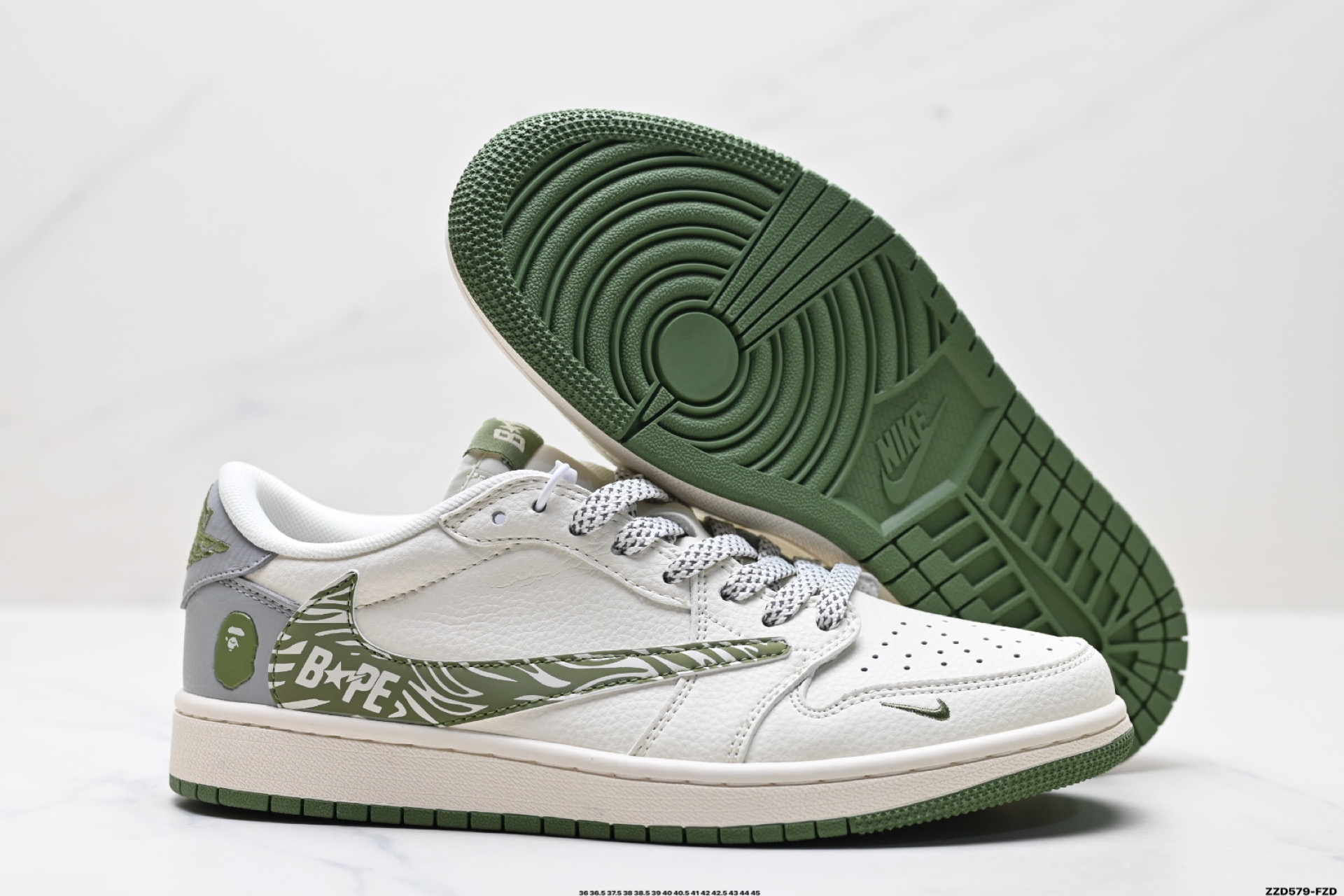 260 Nike Air Jordan 1 x Travis Scott AJ1倒勾 乔一倒钩 ‘DIY’定制 耐克 低帮文化篮球鞋 HS8068-004