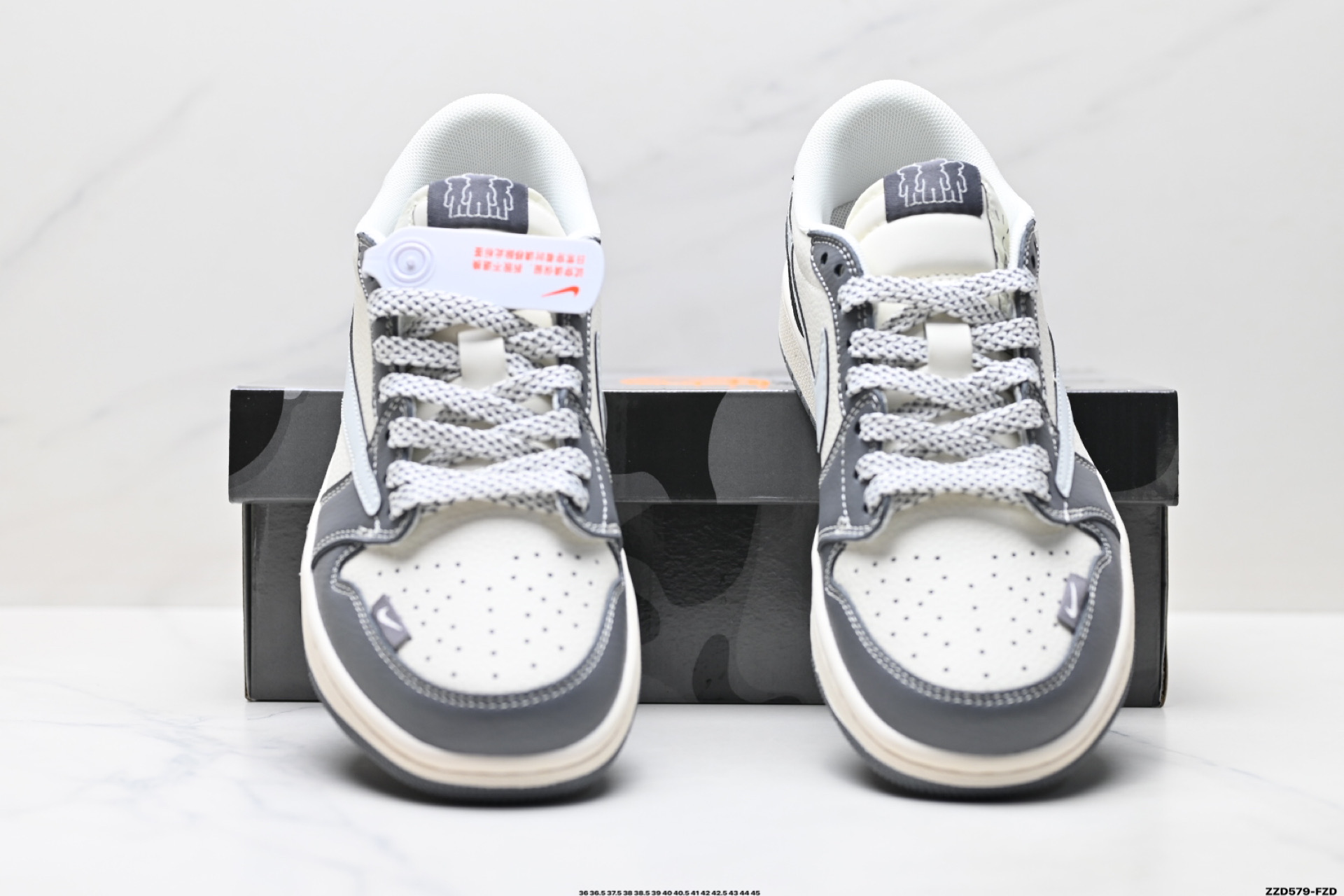 260 Nike Air Jordan 1 x Travis Scott AJ1倒勾 乔一倒钩 ‘DIY’定制 耐克 低帮文化篮球鞋 HS8068-001