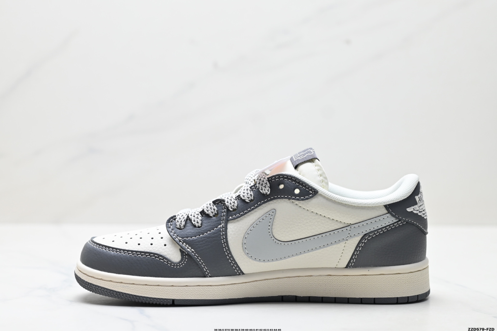 260 Nike Air Jordan 1 x Travis Scott AJ1倒勾 乔一倒钩 ‘DIY’定制 耐克 低帮文化篮球鞋 HS8068-001