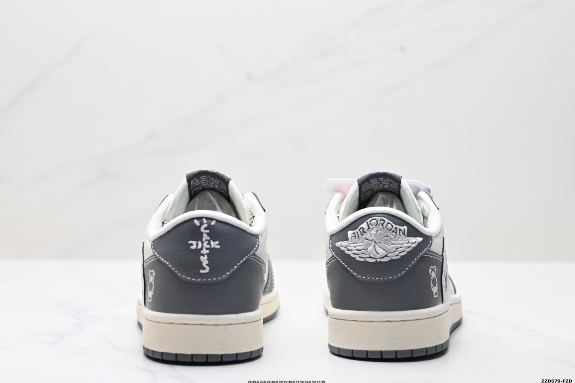 260 Nike Air Jordan 1 x Travis Scott AJ1倒勾 乔一倒钩 ‘DIY’定制 耐克 低帮文化篮球鞋 HS8068-001