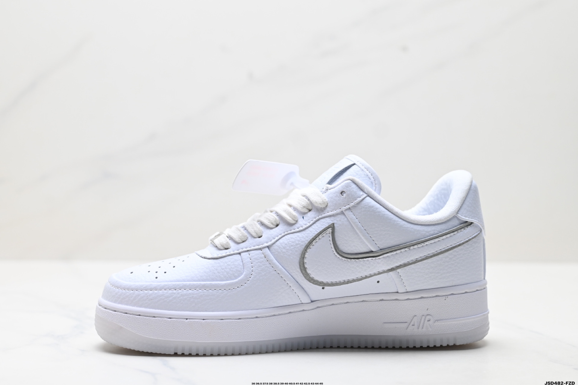 210 NIKE AIR FORCE 1‘07 LV8 HF4084-100
