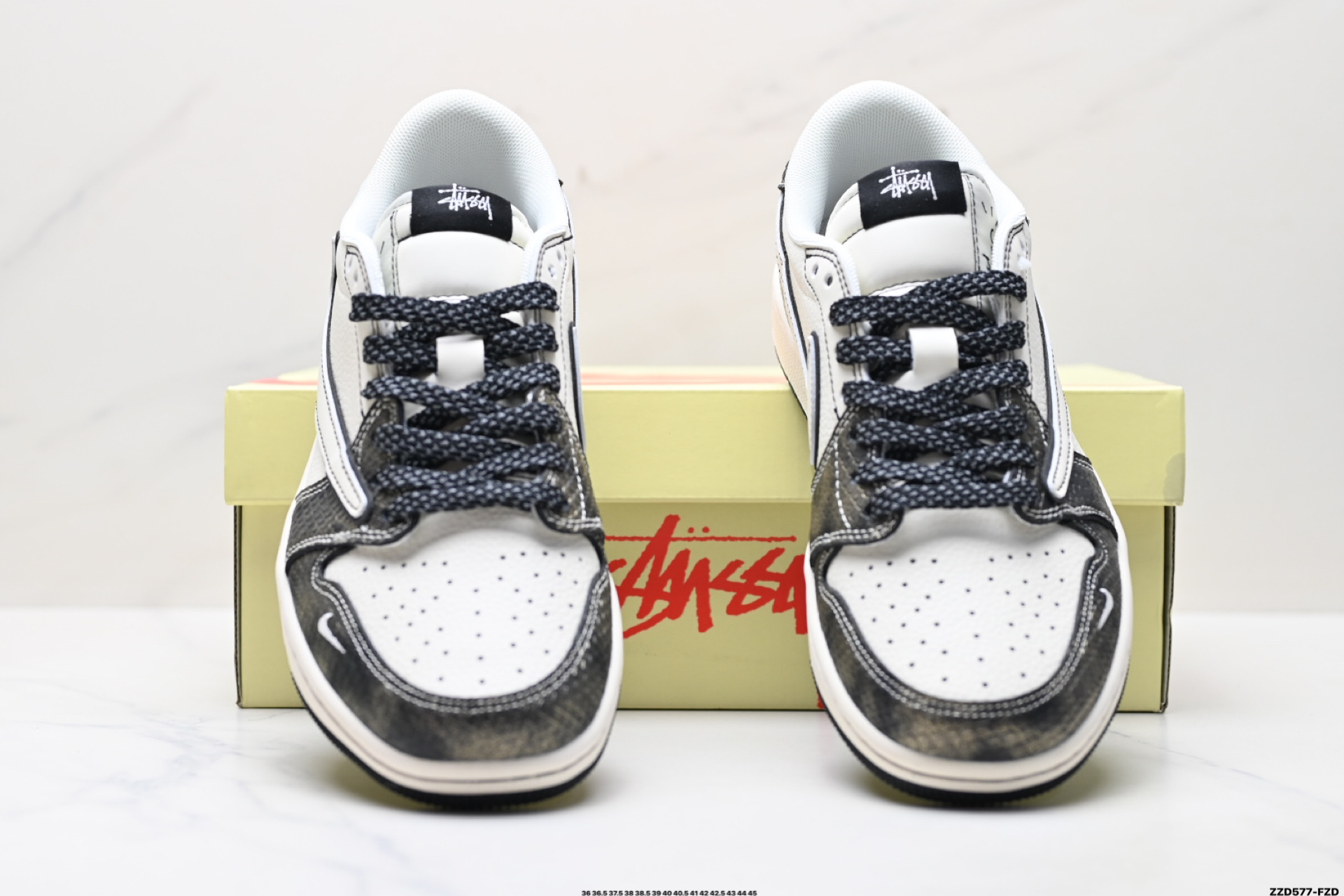 260 Nike Air Jordan 1 x Travis Scott AJ1倒勾 乔一倒钩 ‘DIY’定制 耐克 低帮文化篮球鞋 XF8698-075