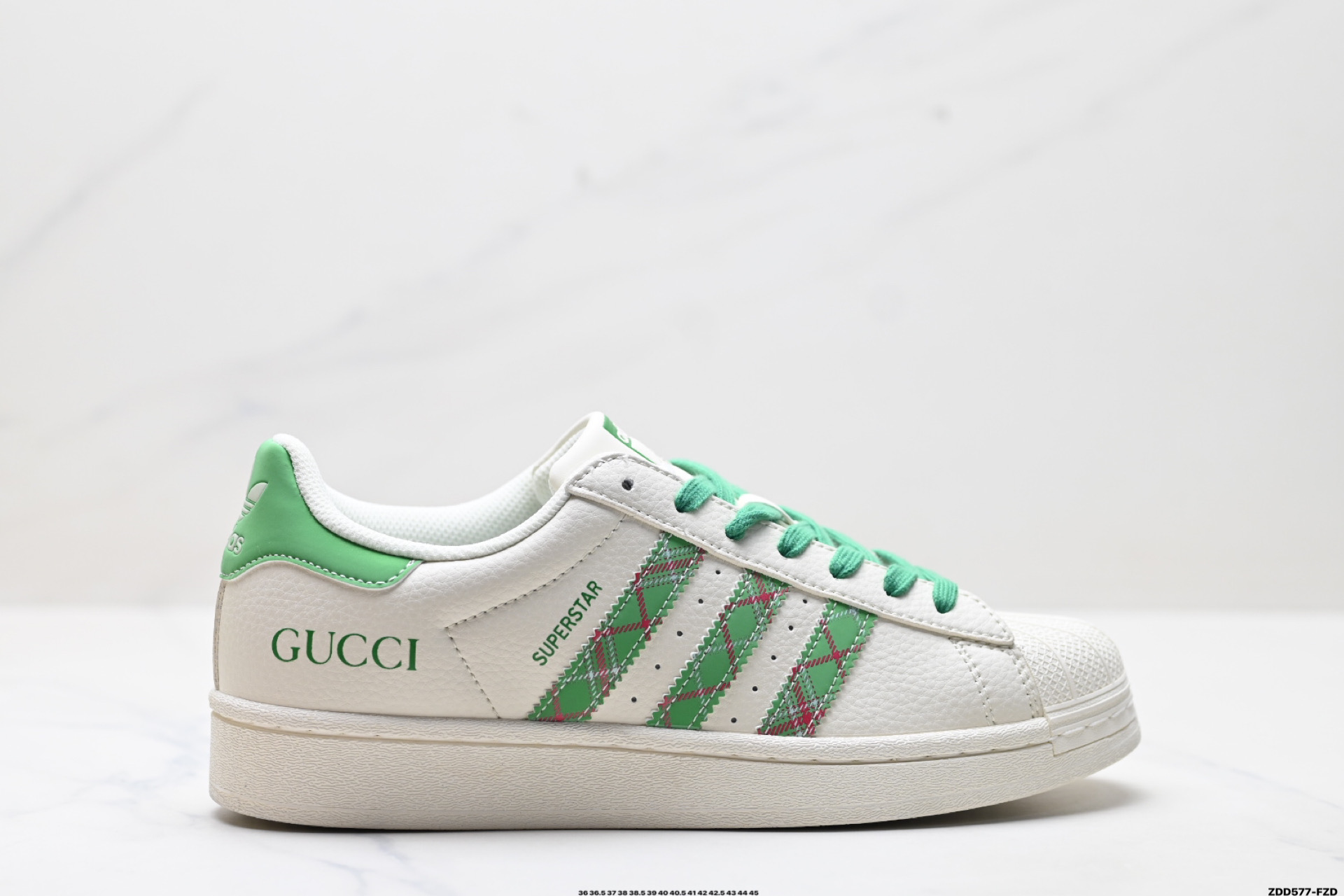 240 Adidas Originals Superstar 阿迪达斯 三叶草 贝壳头’DIY’系列低帮经典百搭休闲运动板鞋 XG0003