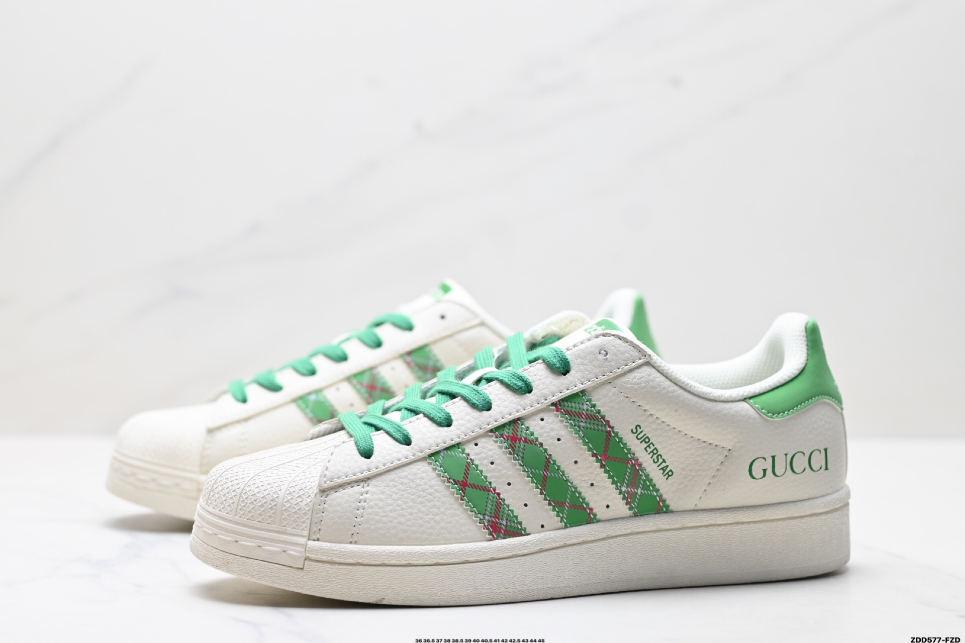 240 Adidas Originals Superstar 阿迪达斯 三叶草 贝壳头’DIY’系列低帮经典百搭休闲运动板鞋 XG0003