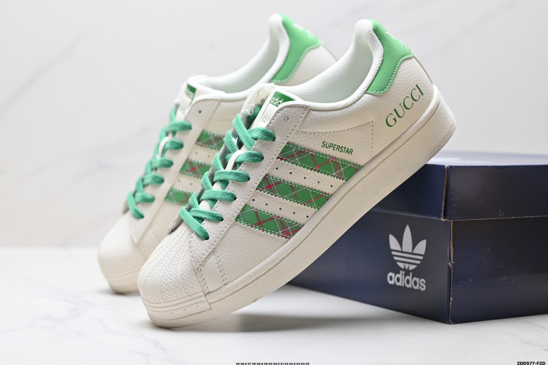 240 Adidas Originals Superstar 阿迪达斯 三叶草 贝壳头’DIY’系列低帮经典百搭休闲运动板鞋 XG0003