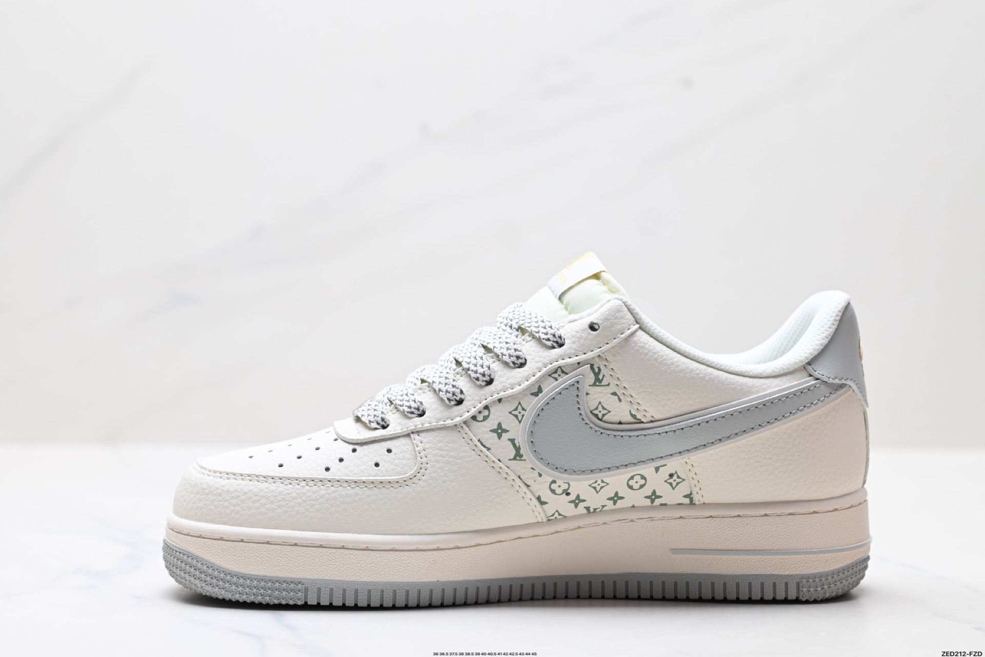 270 NIKE AIR FORCE 1‘07 LV8 XX3168-159