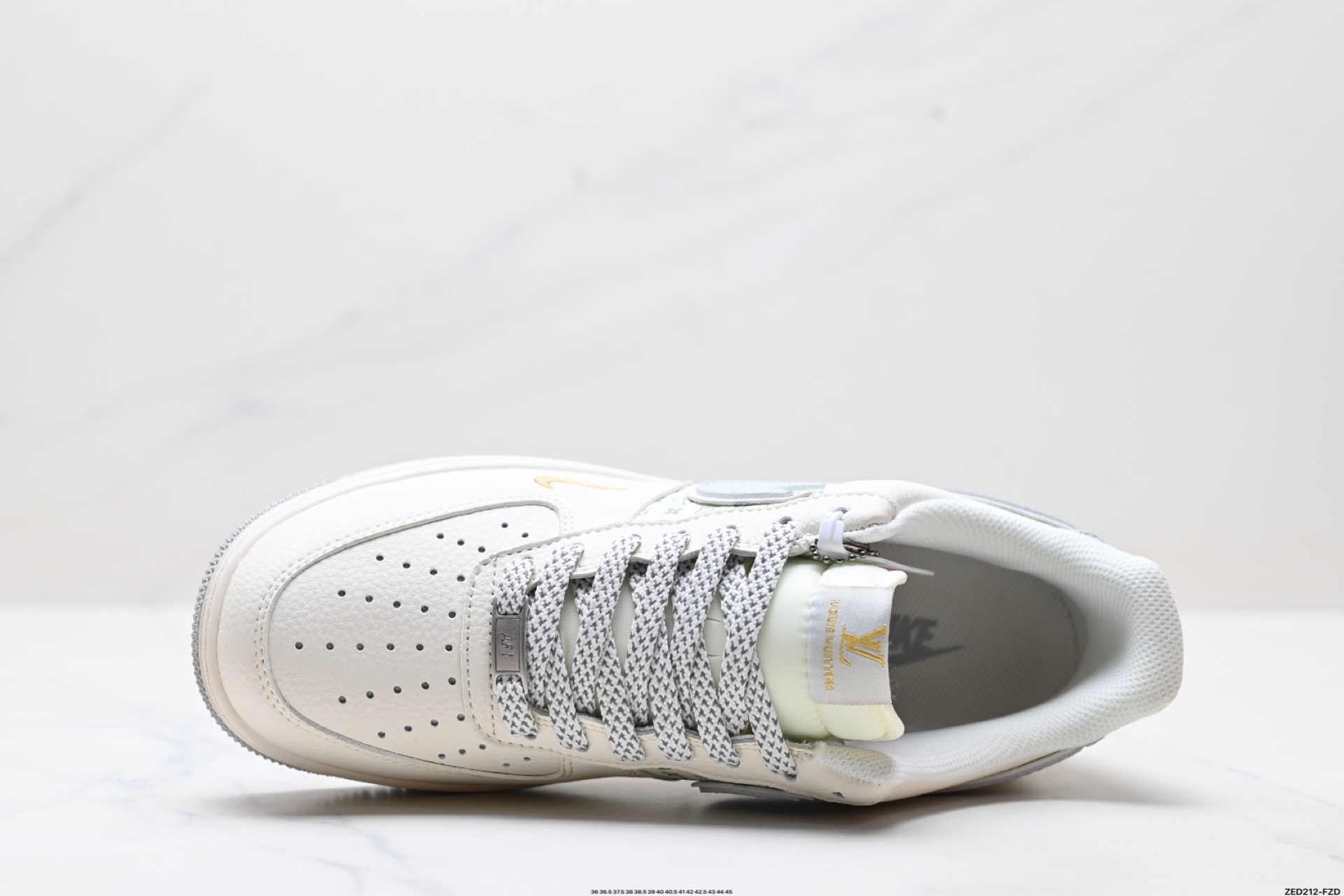 270 NIKE AIR FORCE 1‘07 LV8 XX3168-159