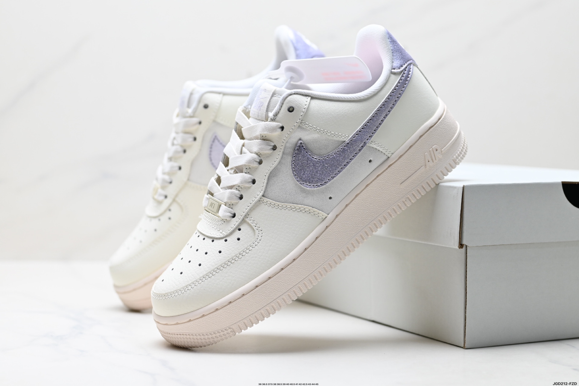 190 NIKE AIR FORCE 1‘07 LV8 BB8588-221