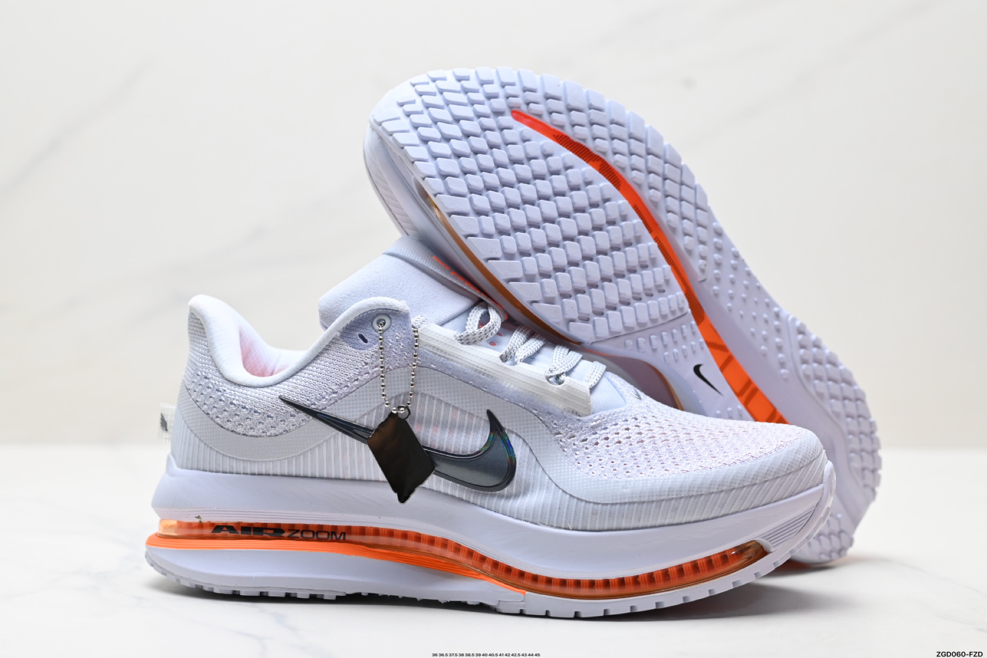 300 Nike Air Zoom Pegasus 耐克2025新款气垫缓震休闲男女跑步鞋 HQ2593-001