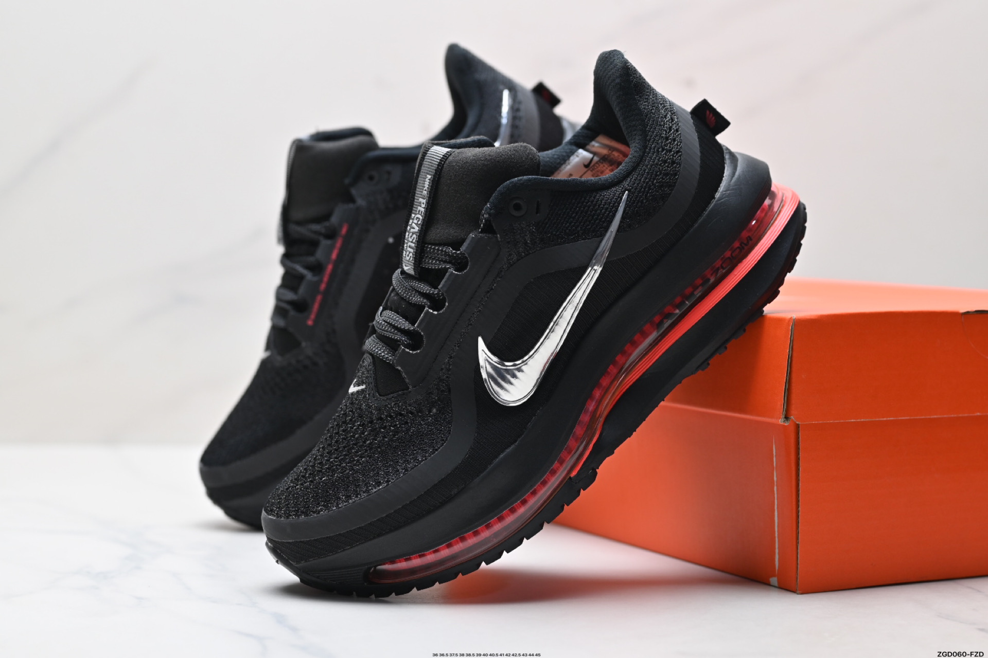 300 Nike Air Zoom Pegasus 耐克2025新款气垫缓震休闲男女跑步鞋 HQ2593-001
