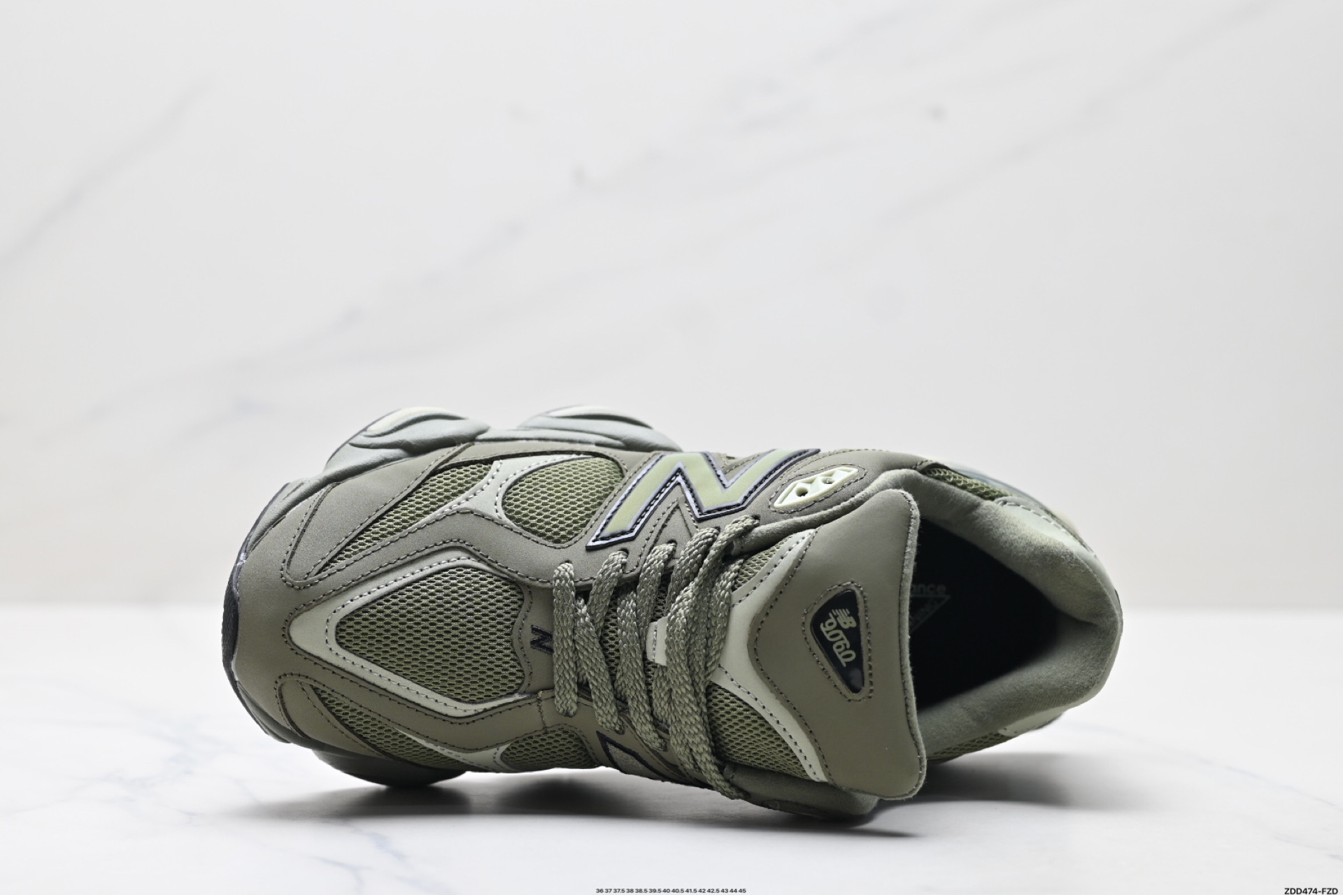 240 New Balance 9060系列 新百伦 复古休闲运动慢跑鞋 U9060ZGD