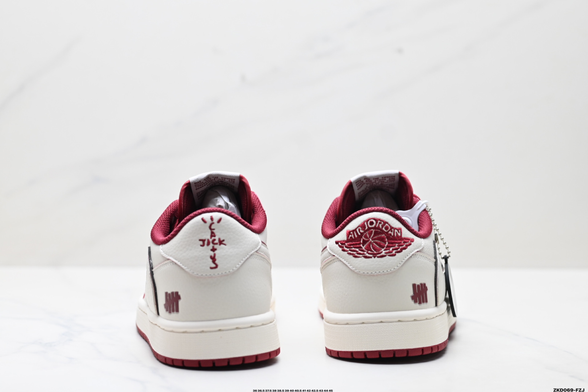 280 Nike Air Jordan 1 x Travis Scott AJ1倒勾 乔一倒钩 ‘DIY’定制 耐克 低帮文化篮球鞋 DF1845-536