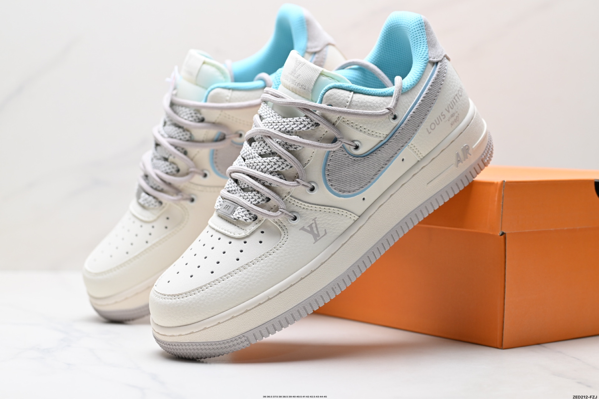 270 NIKE AIR FORCE 1‘07 LV8 DM6868-095