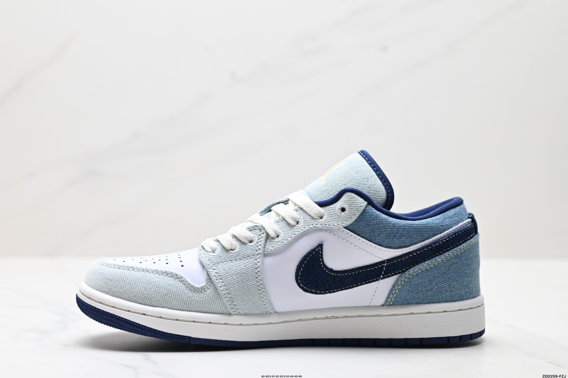 240 Nike Air Jordan 1 Low AJ1乔1低帮休闲板鞋 lH0648-141