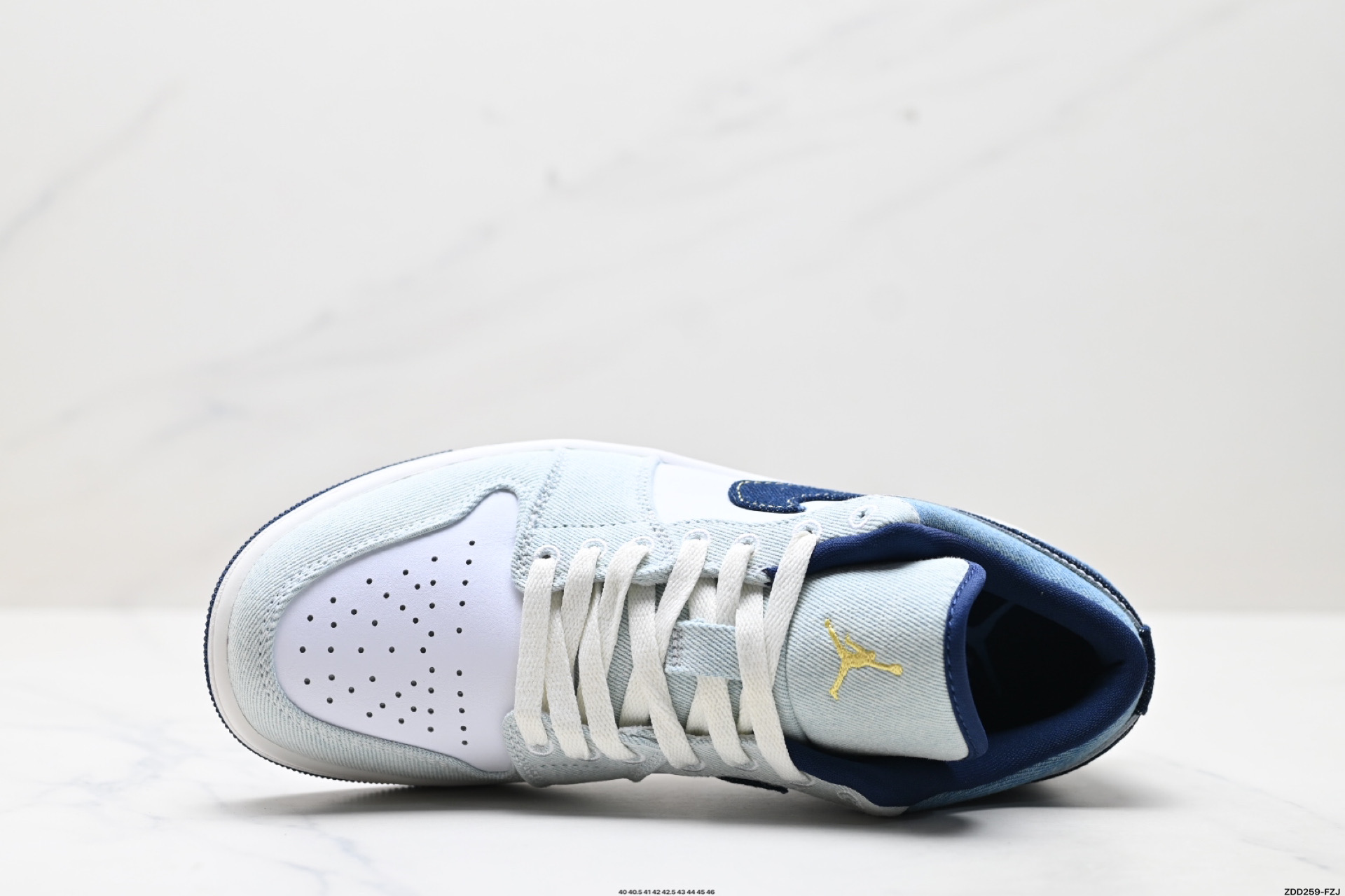 240 Nike Air Jordan 1 Low AJ1乔1低帮休闲板鞋 lH0648-141