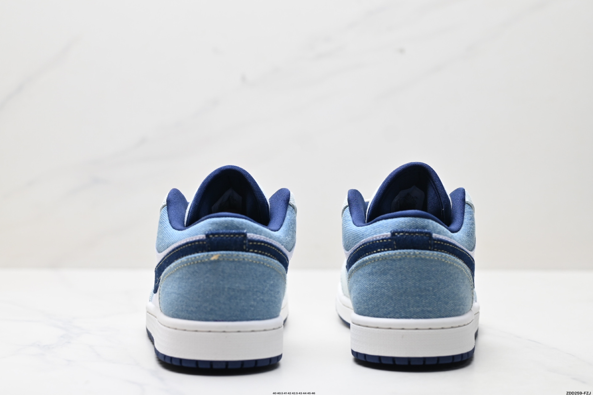 240 Nike Air Jordan 1 Low AJ1乔1低帮休闲板鞋 lH0648-141
