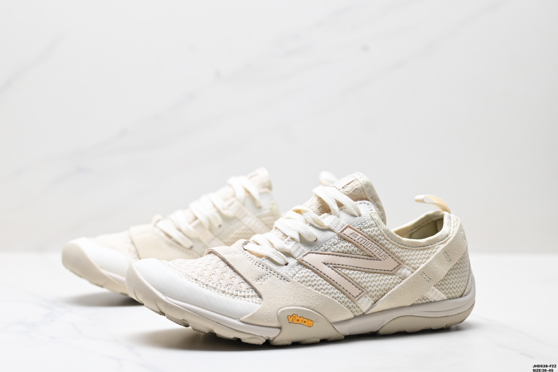 200 New Balance MT10系列 新百伦 薄底赤足鞋 防滑耐磨平衡轻便 低帮休闲城市通勤跑步鞋 MT10OAA