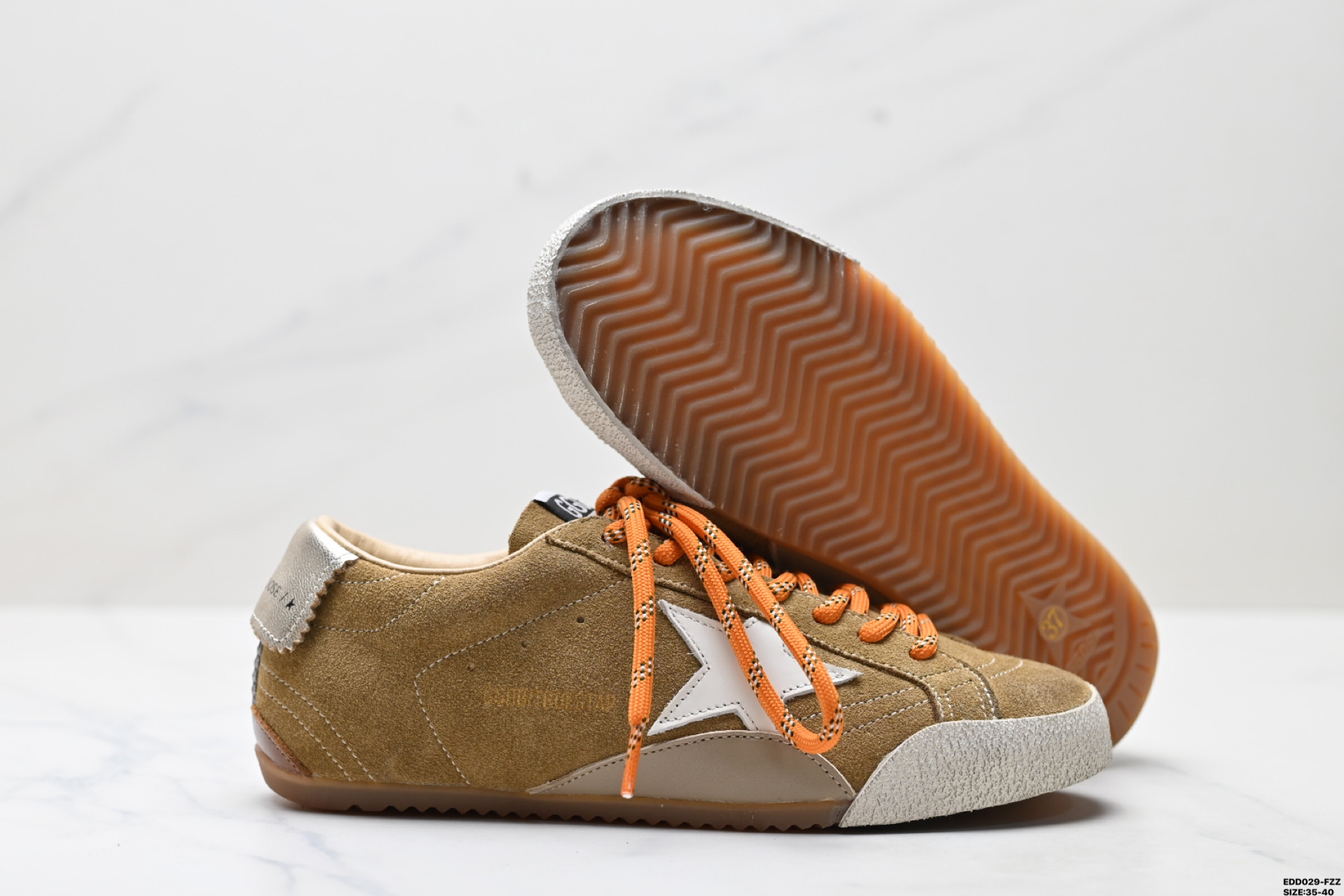360 纯原Golden Goose True-Star 牛皮革羊皮革 圆头系带 低帮 平底休闲鞋 米色绒面革后跟