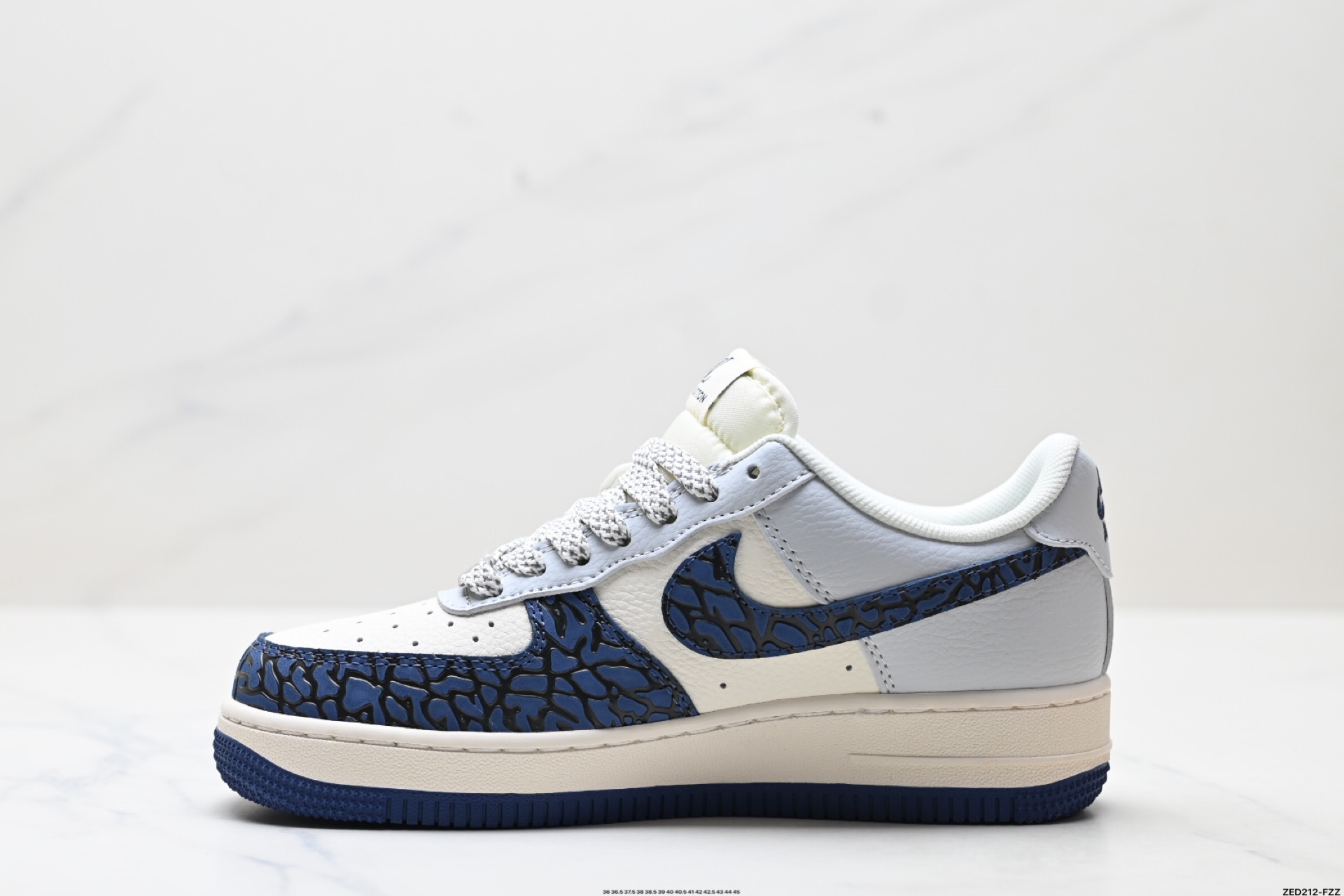 270 NIKE AIR FORCE 1‘07 LV8 JJ2508-701