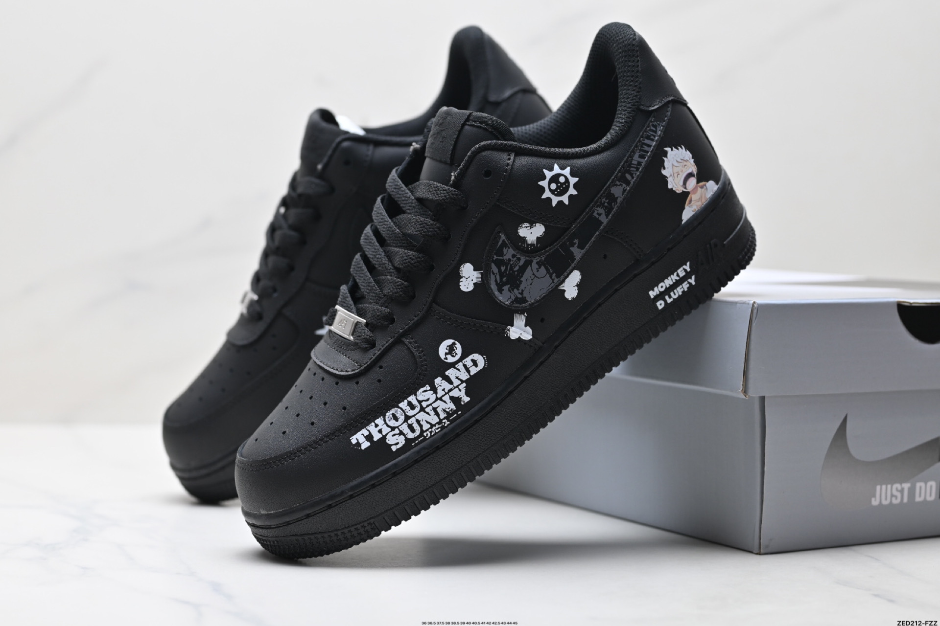 270 NIKE AIR FORCE 1‘07 LV8 CW2288-016