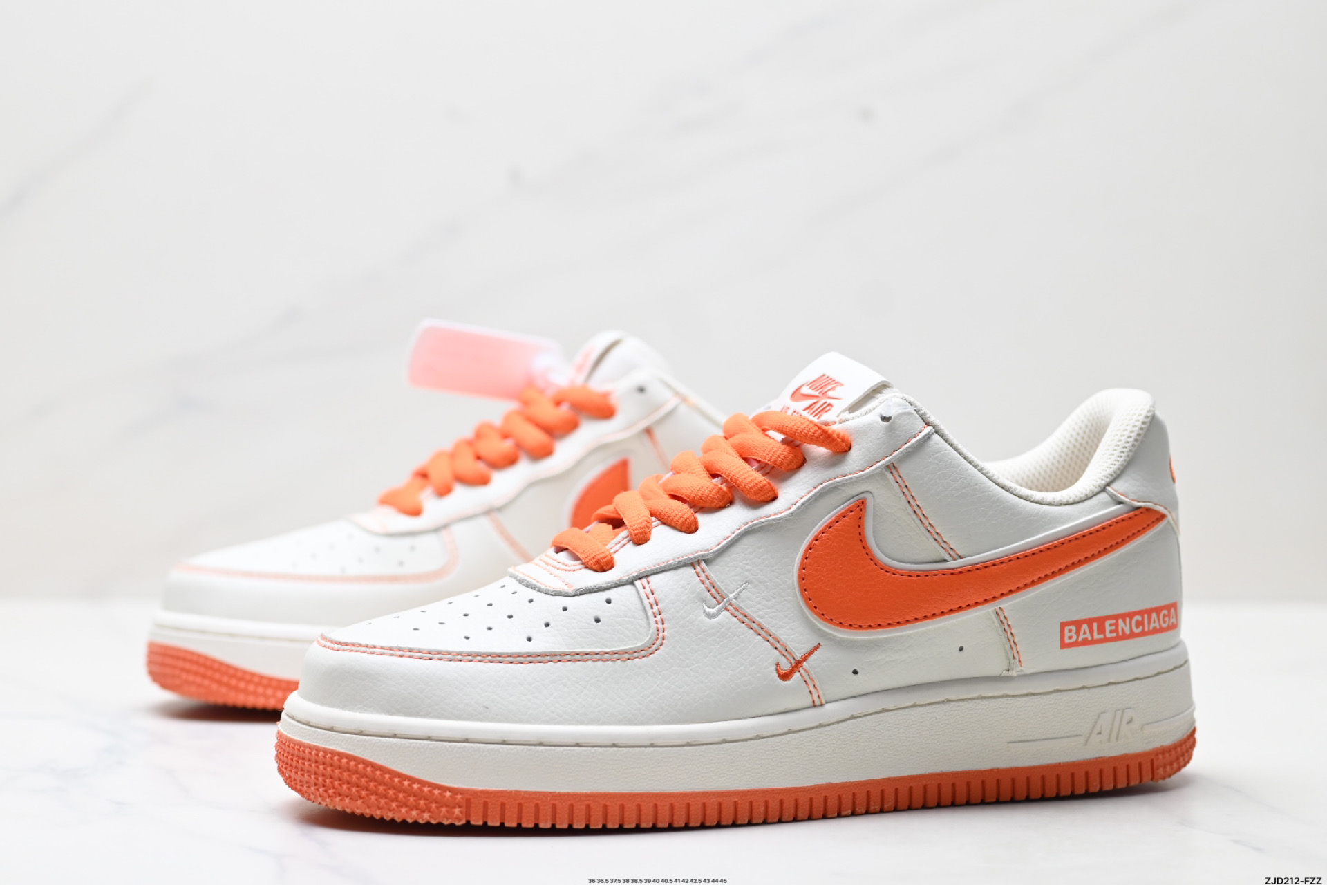 250 NIKE AIR FORCE 1‘07 LV8 FR0538-092