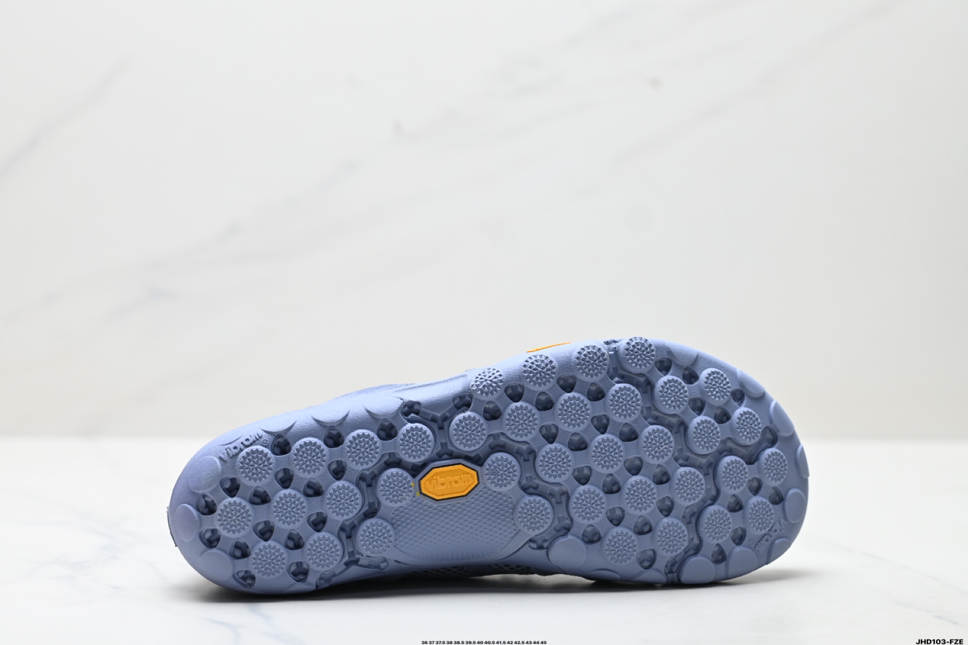 200 New Balance MT10系列 新百伦 薄底赤足鞋 防滑耐磨平衡轻便 低帮休闲城市通勤跑步鞋 MT10OAD