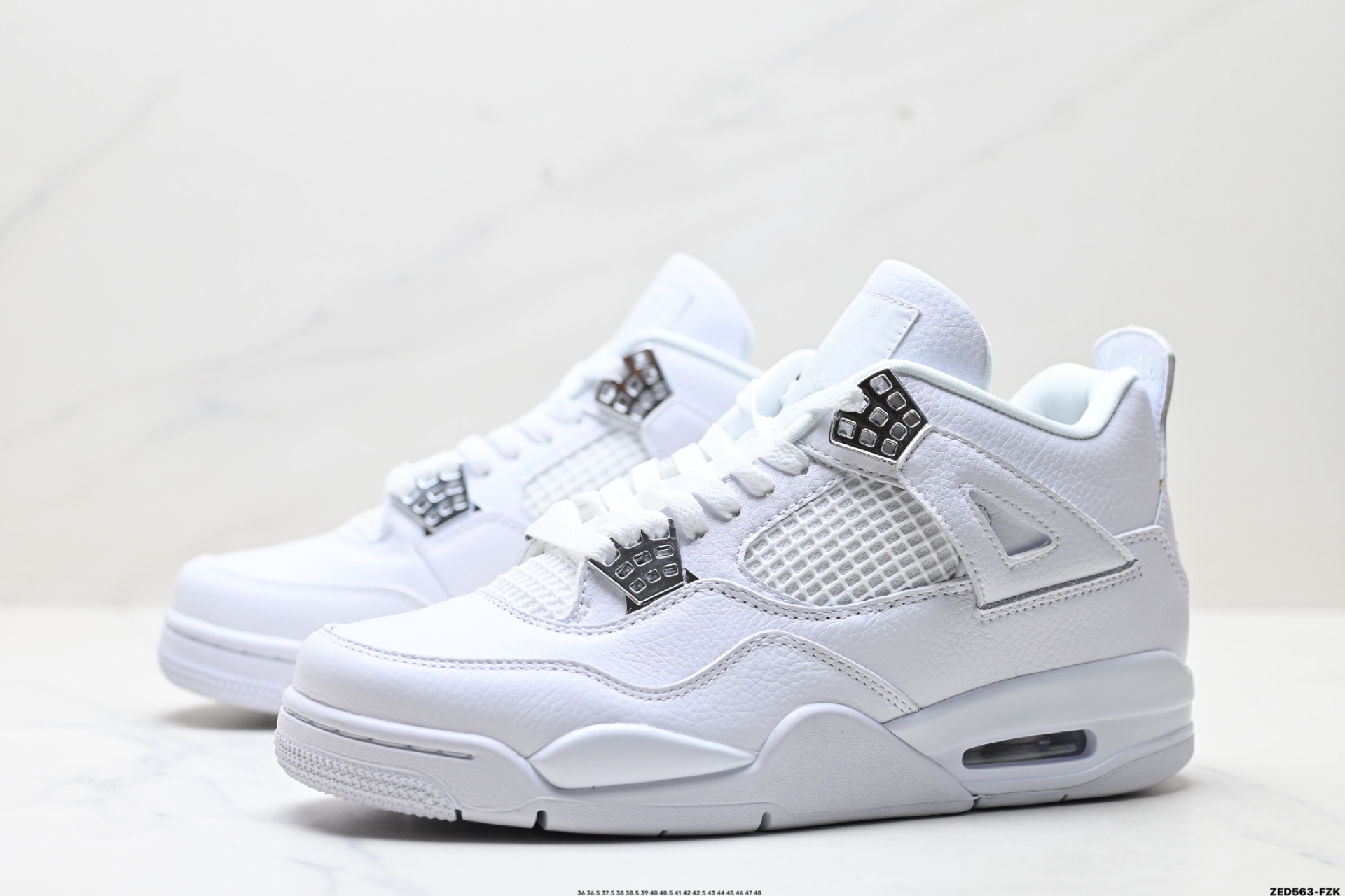 Nike Air Jordan 4 Retro 耐克迈克尔·乔丹AJ4代中帮复古休闲运动文化篮球鞋 308497-100