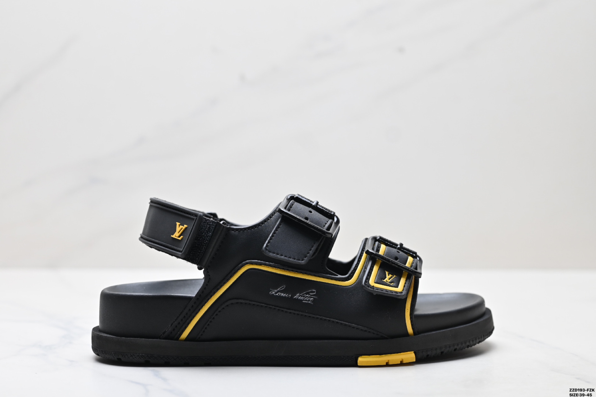 纯原Louis Vuitton Trainer 路易威登 舒适百搭 夏季厚底凉鞋 1A8ZLT