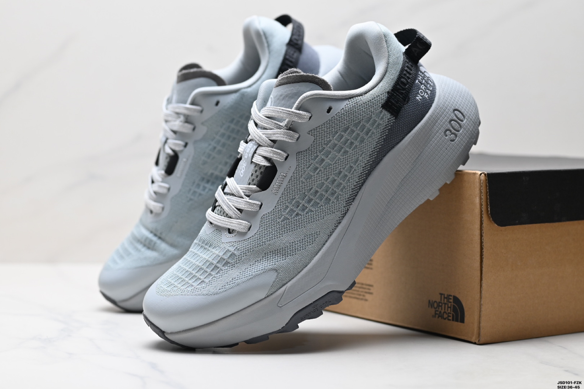 北面THE NORTH FACE Altamesa 300 圆头系带 减震 耐磨 低帮 徒步鞋 NF0A8A9RMN8-075